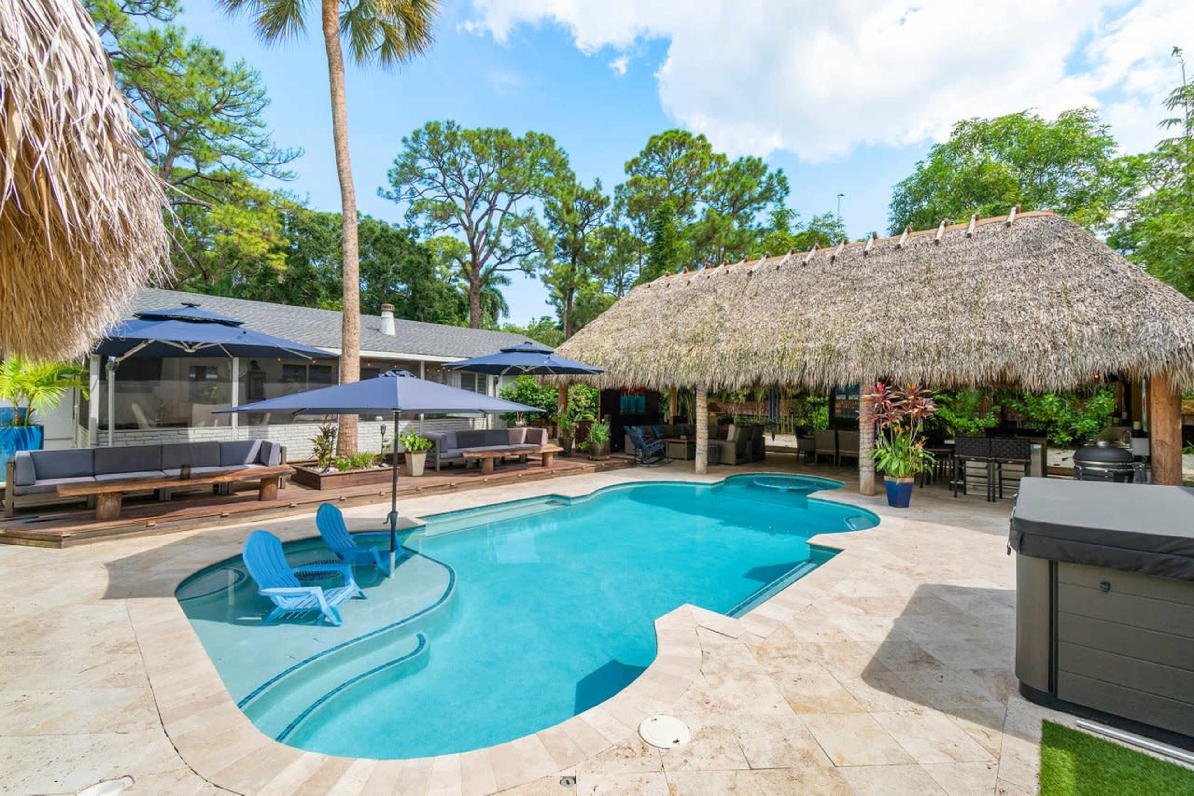 Artist Resort with 1 acre property near downtown Delray Beach.  Close to Ocean Image in , Delray beach, FL