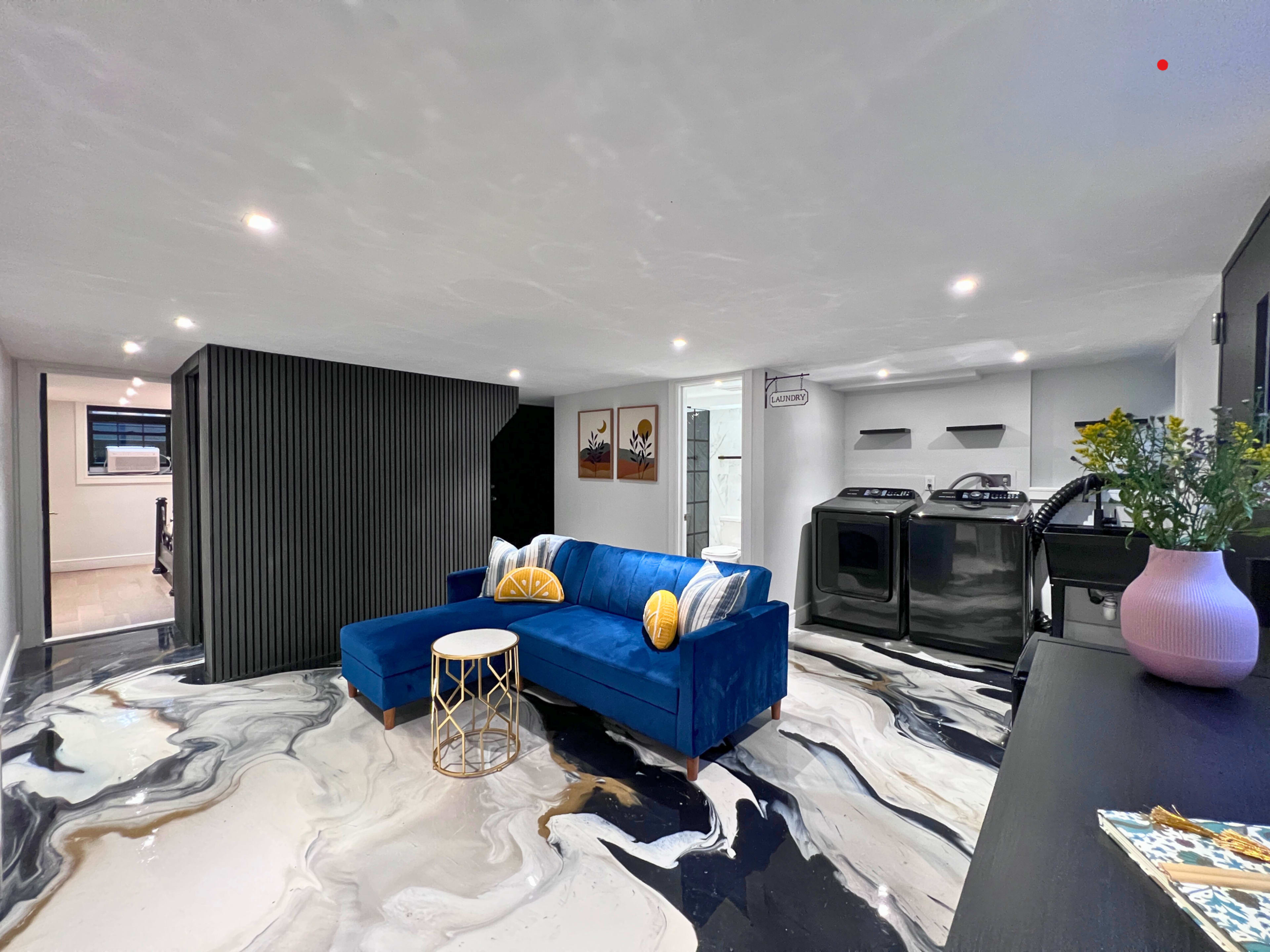 All Inclusive Private Apartment For Meetings (Modern) Image in Jackson Heights, Jackson Heights, NY