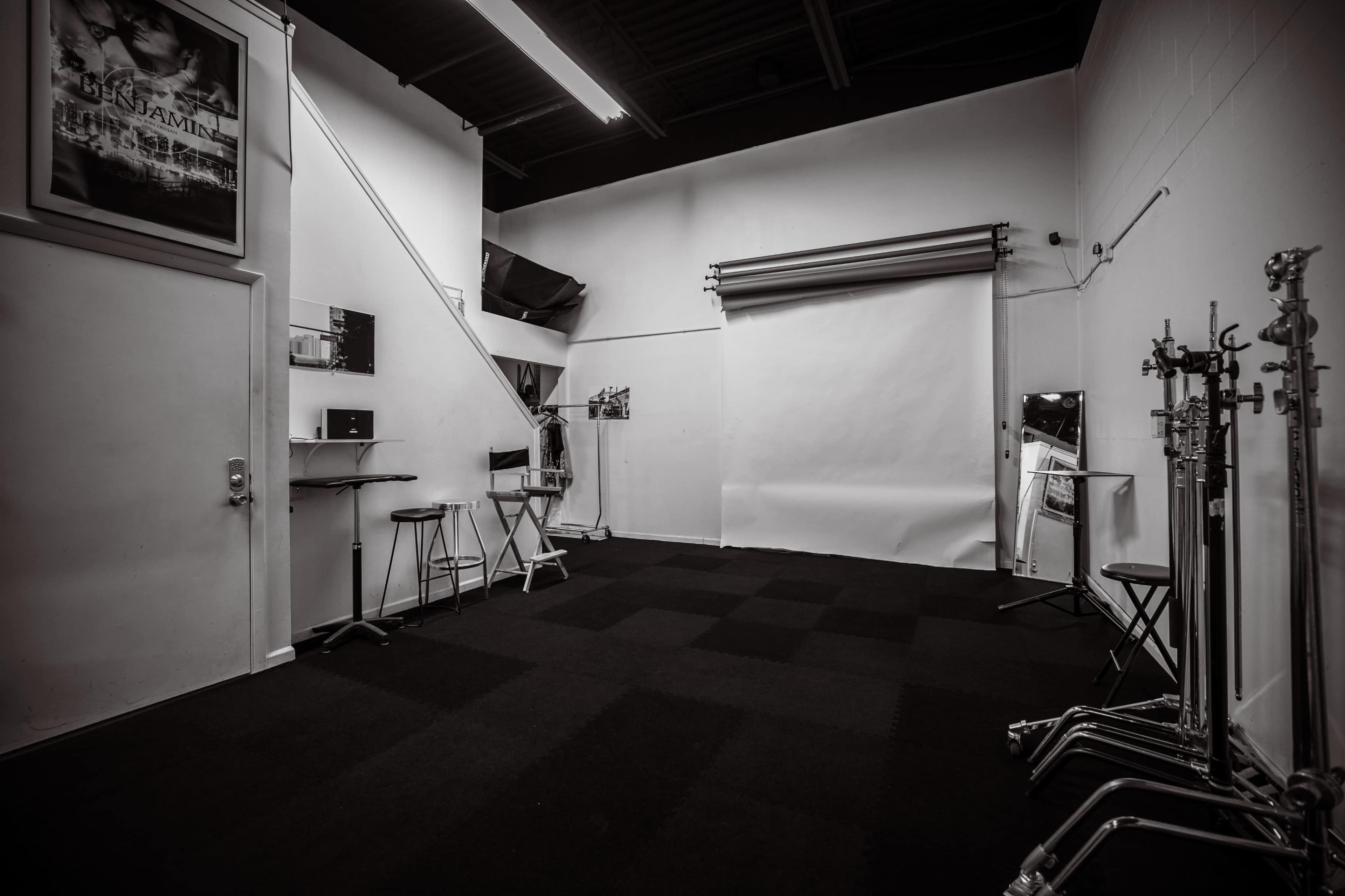 Versitile All-in-One Creator Space — Photography, Music Videos, Podcasts Image in Clawson, Clawson, MI