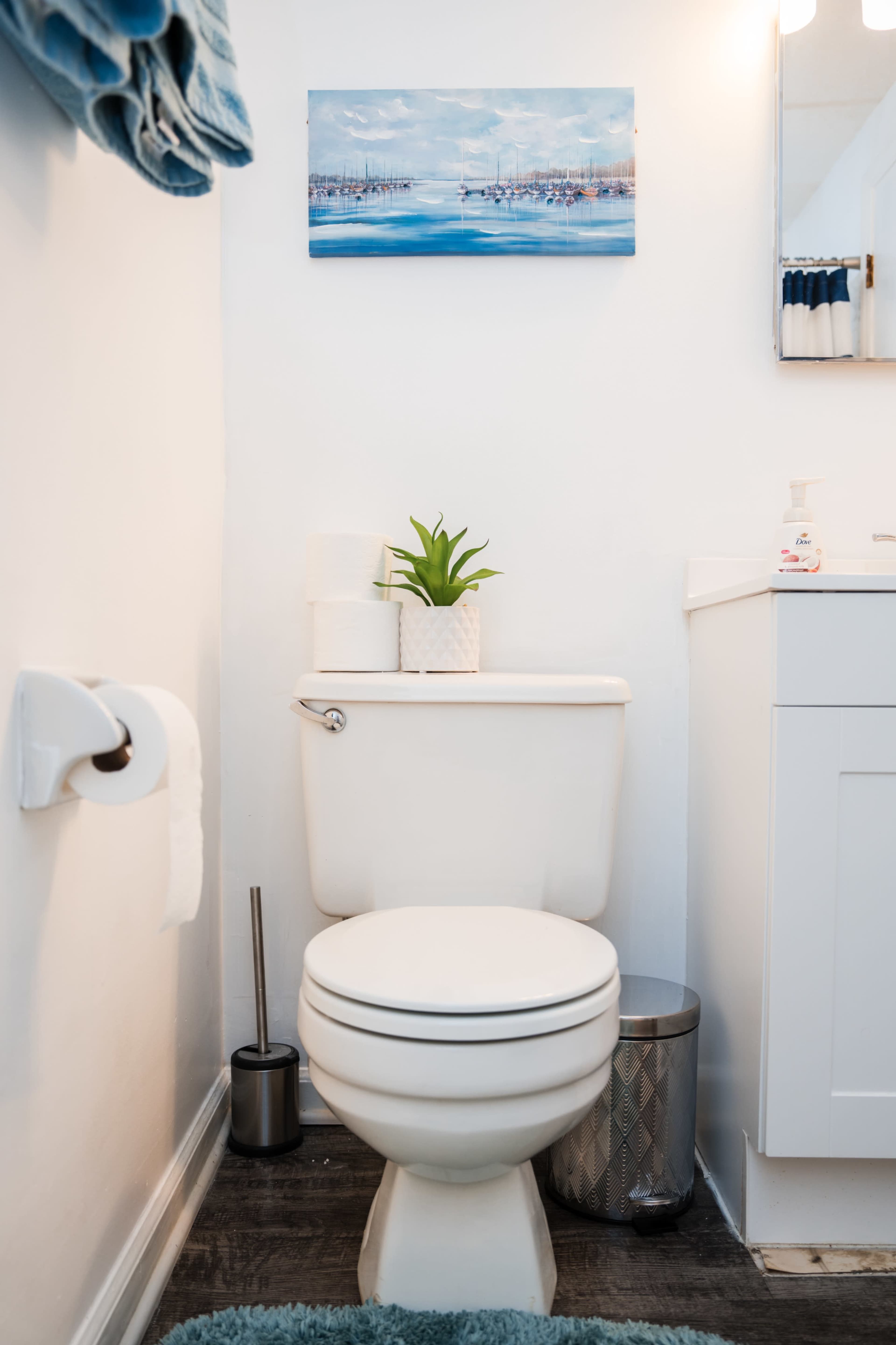 Modern & Stylish Condo | Perfect for Meetings, Productions & Events Image in College Downs, Charlotte, NC