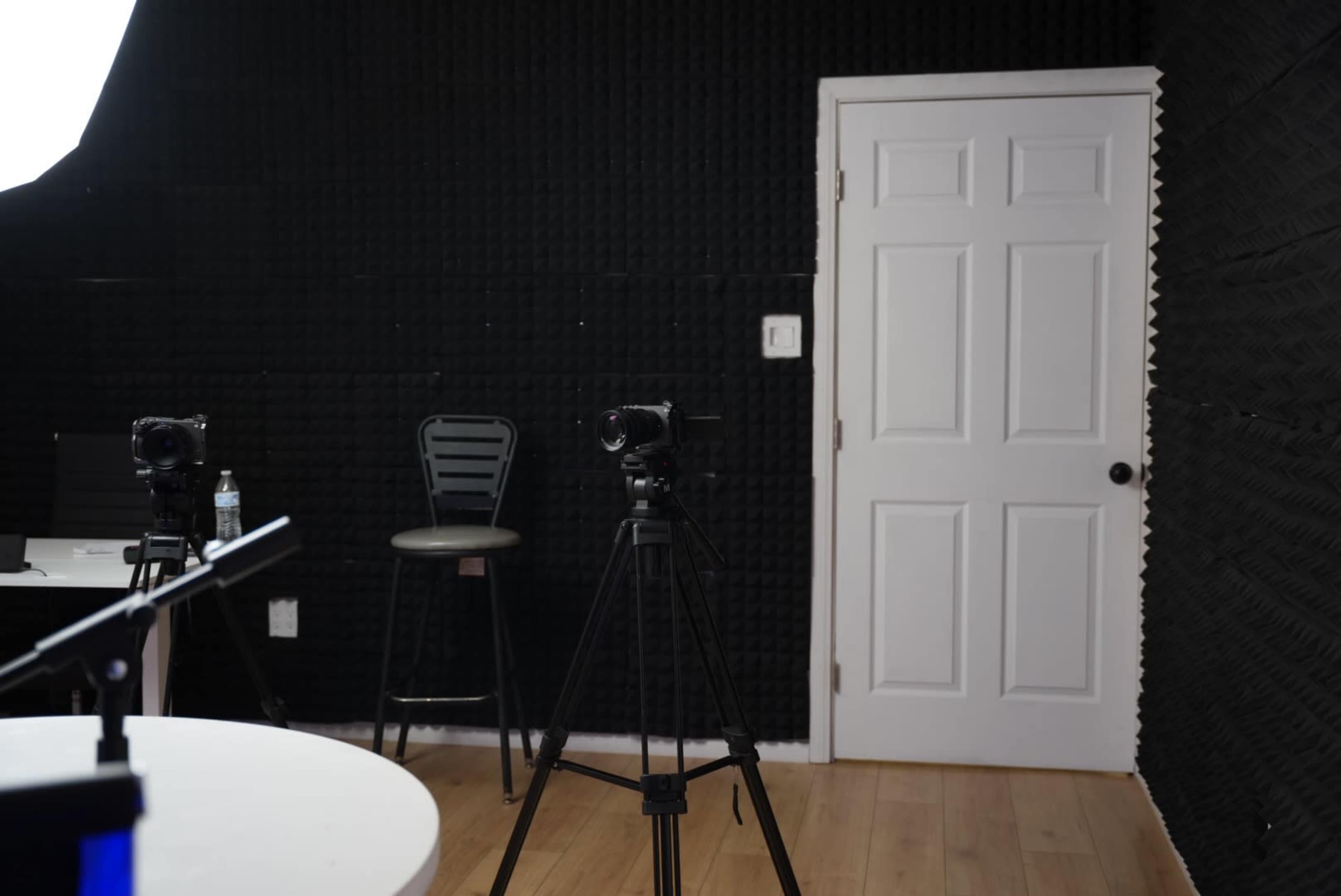 White Cyclorama Wall Studio in Las Vegas Image in Paradise, Las Vegas, NV