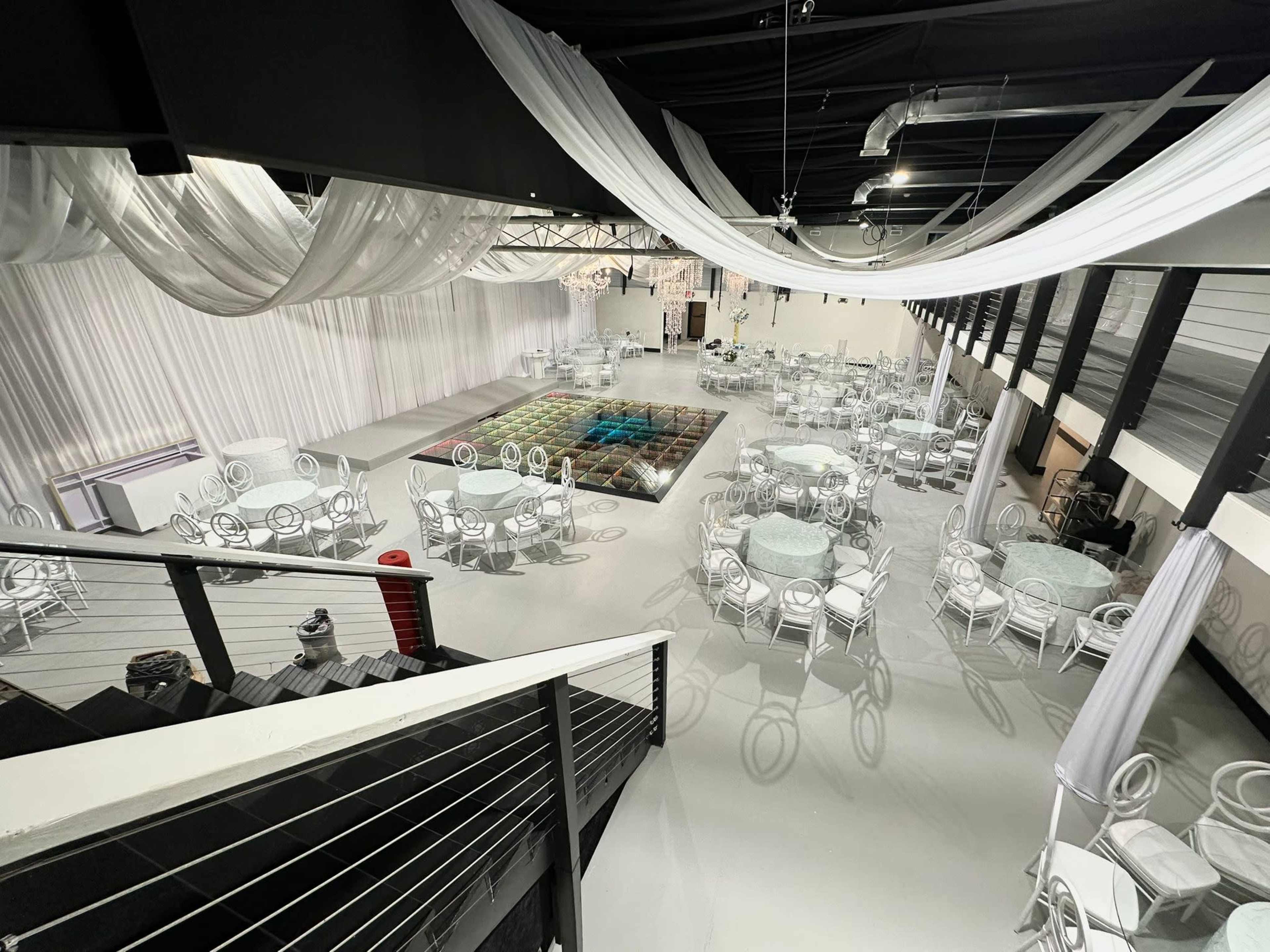 Beautiful & Elegant Banquet Hall Image in Dumfries, Dumfries, VA