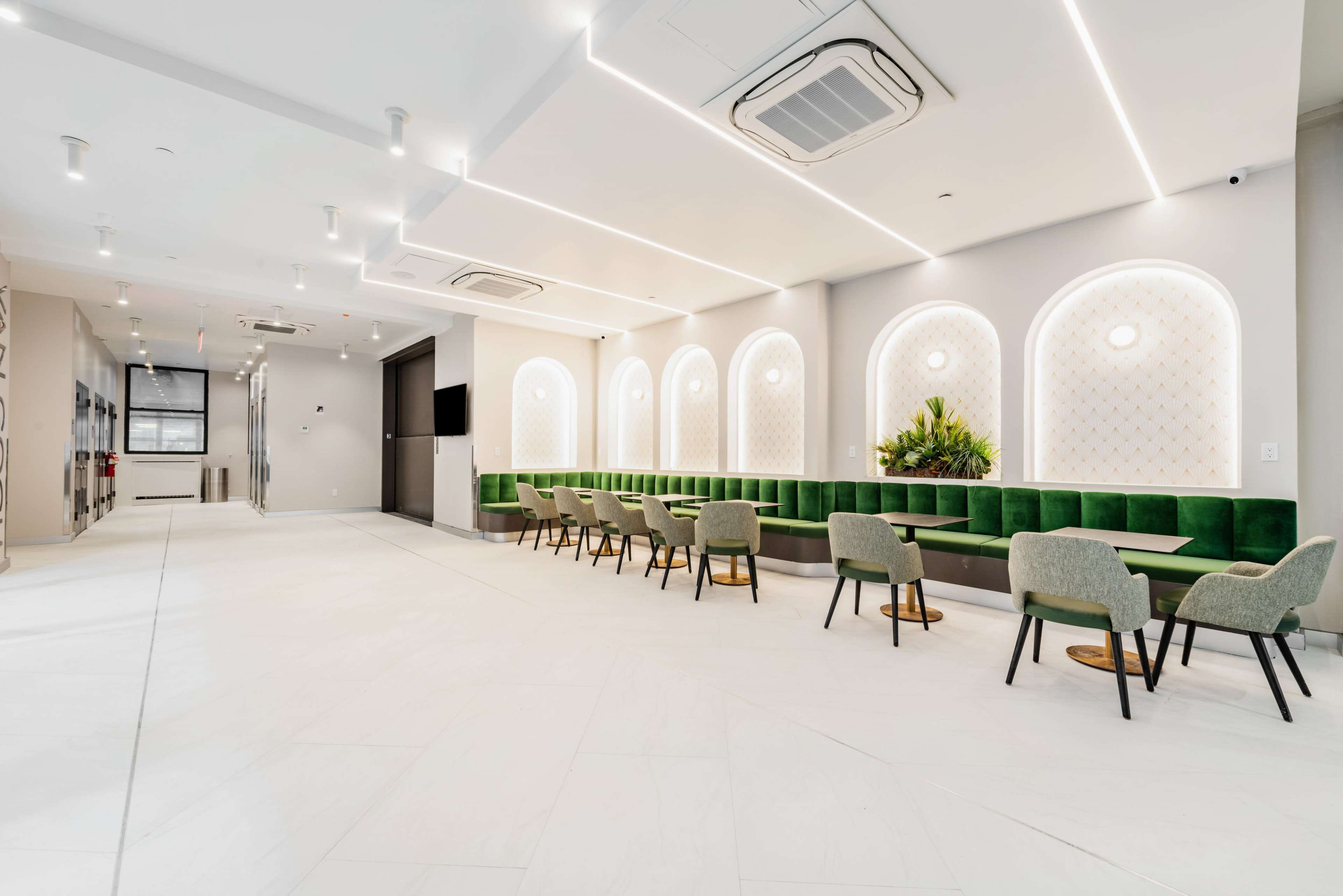 Warhol Space - Huge Meeting Room Space Column Free-Great Team Room Space -All AV comes with the Venue + Kitchen & Phone Booths and Lounge Area - GRAND OPENING PROMO Image in Midtown Manhattan, New York, NY
