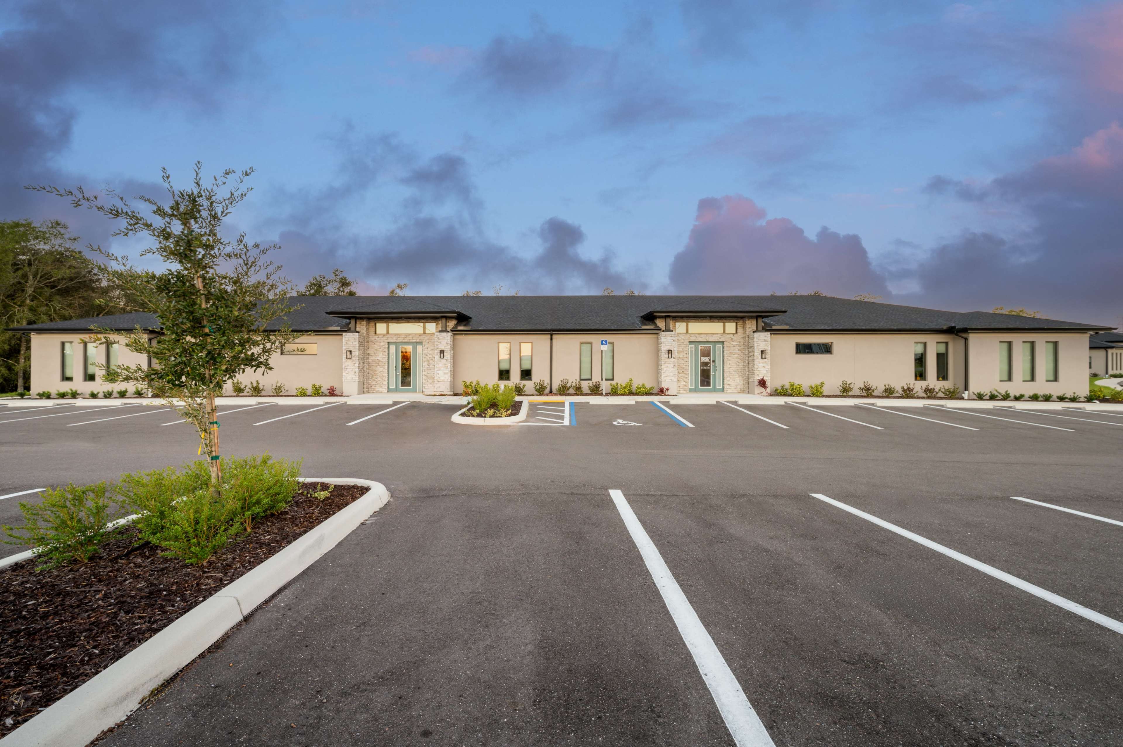 16-person Meeting Room (Red Mango) Image in Worthington Gardens, Lutz, FL