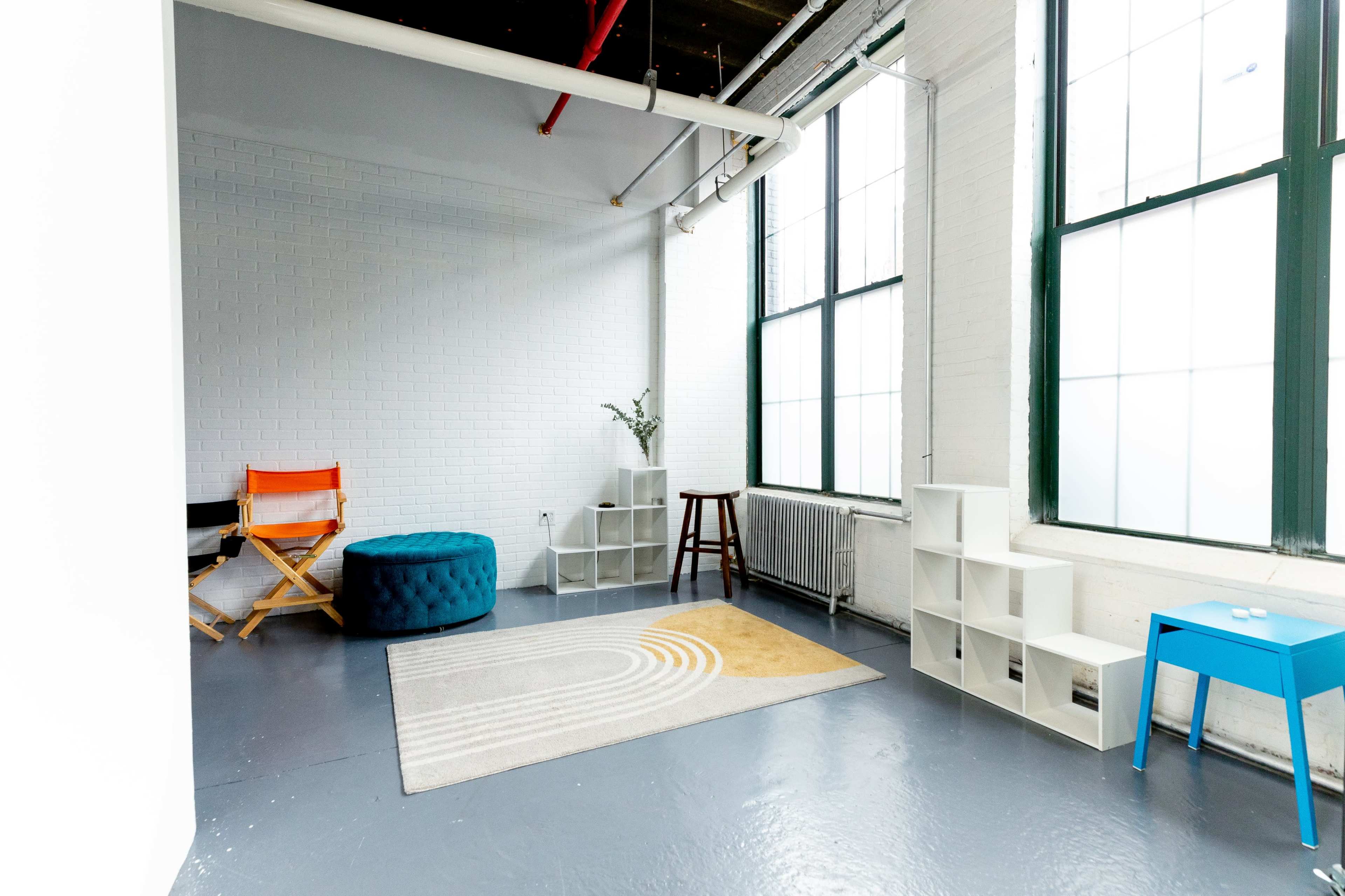 White Cyc Video and Photo Studio Image in Long Island City, Long Island City, NY