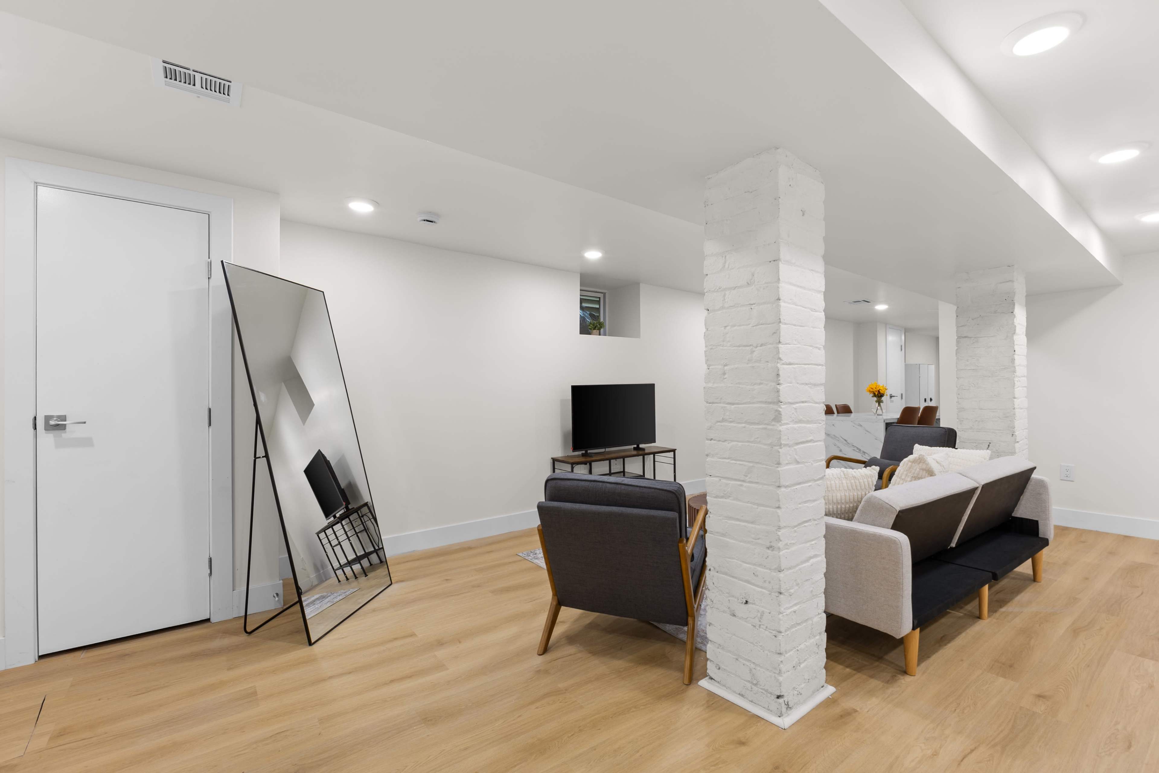 Spacious Modern Home-Pool Table, Backyard, BBQ, Parking Image in West Side, Jersey City, NJ