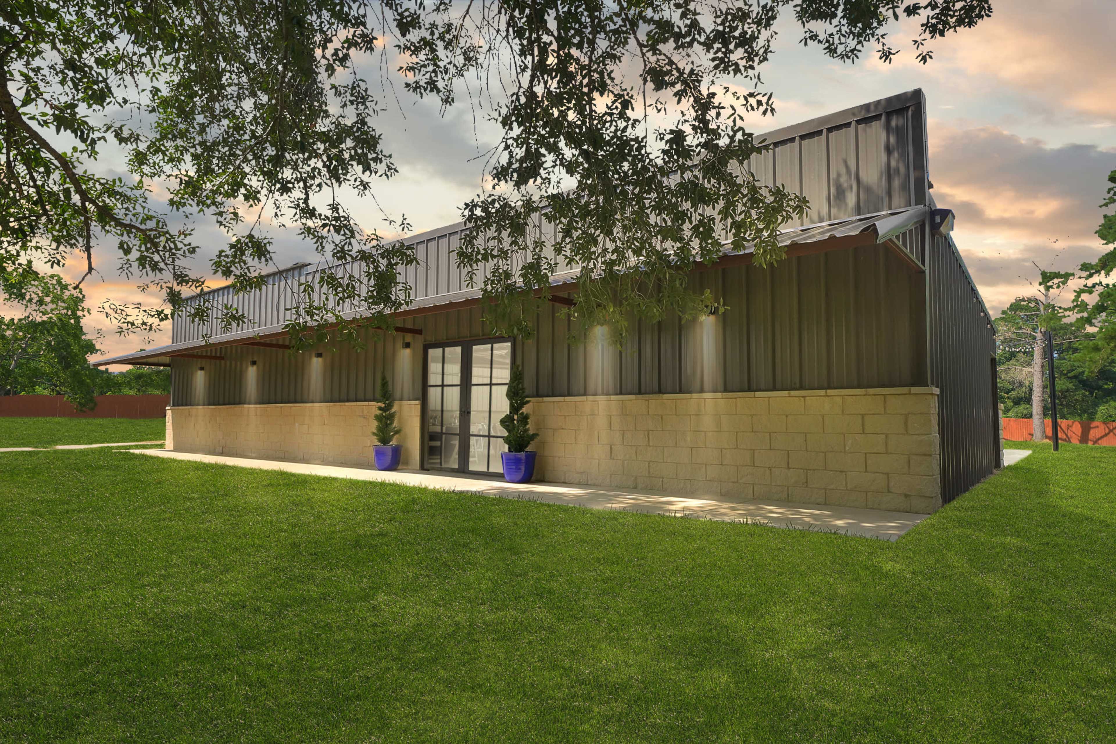 Outdoor event space located approximately 45 minutes Northwest of Downtown Houston Image in Pinehurst, Pinehurst, TX