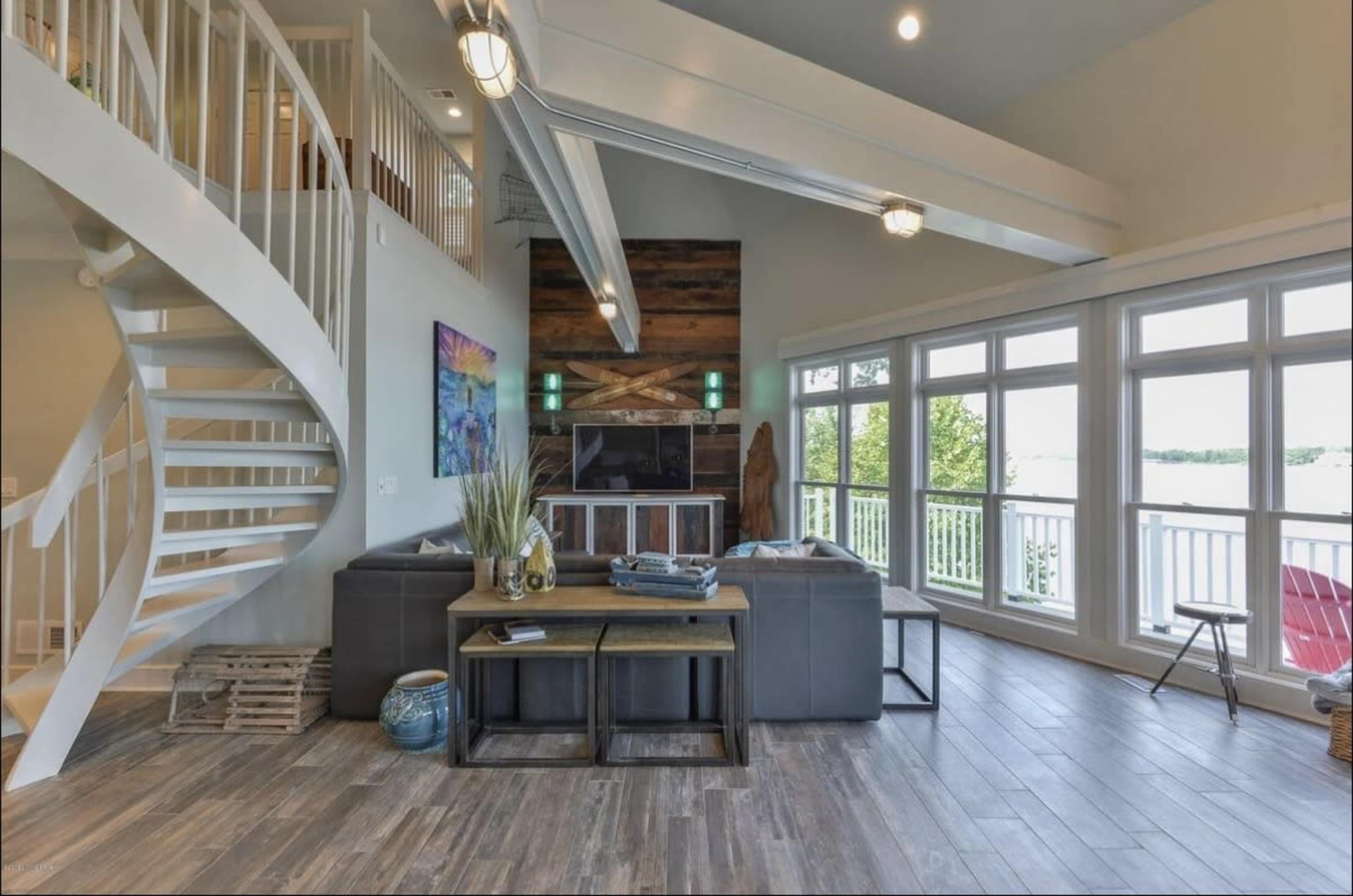 Iconic lighthouse • waterfront • one-of-a-kind setting Image in Louisville, Prospect, KY