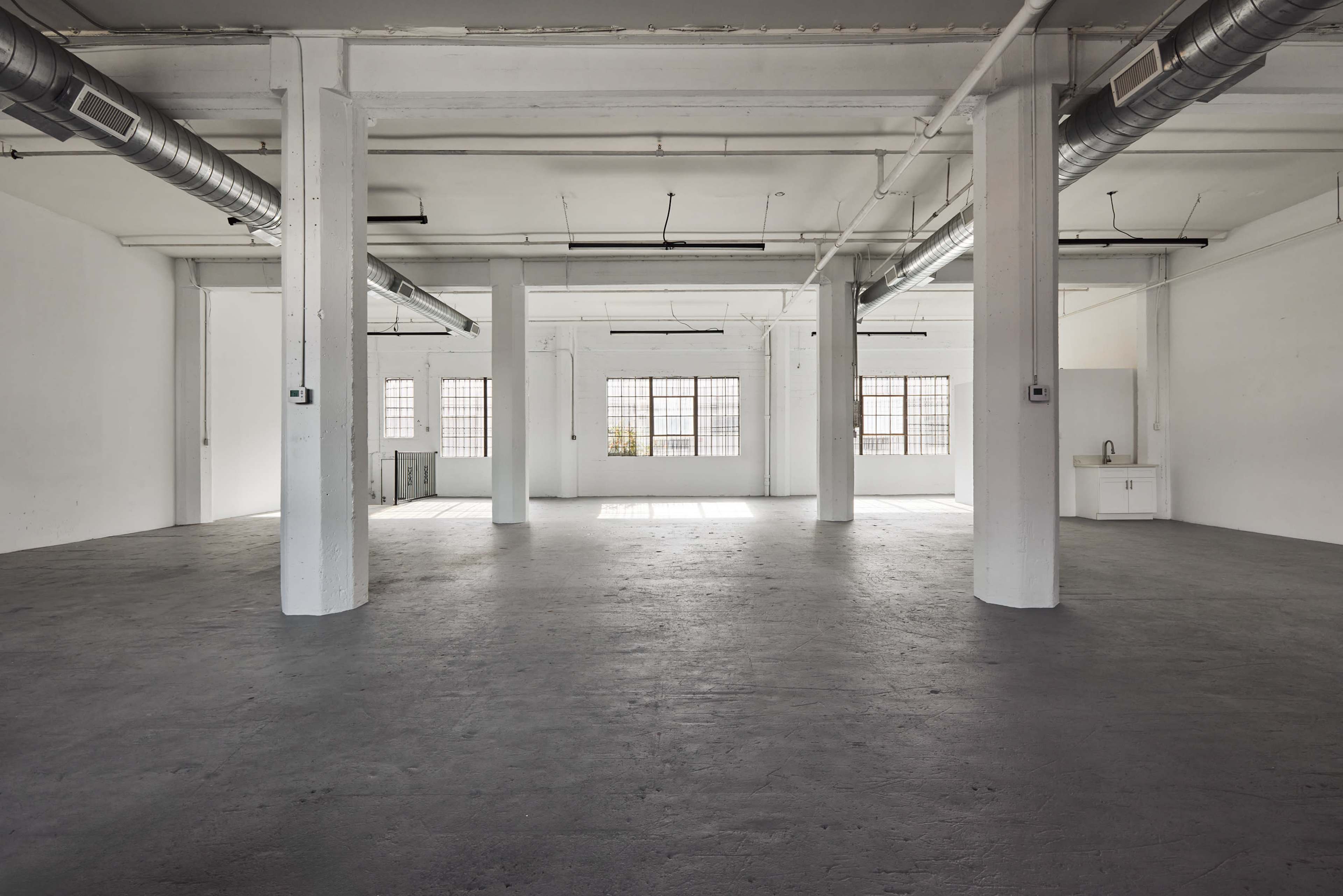 5000 sqft Arts District Production Studio Image in Central LA, Los Angeles, CA