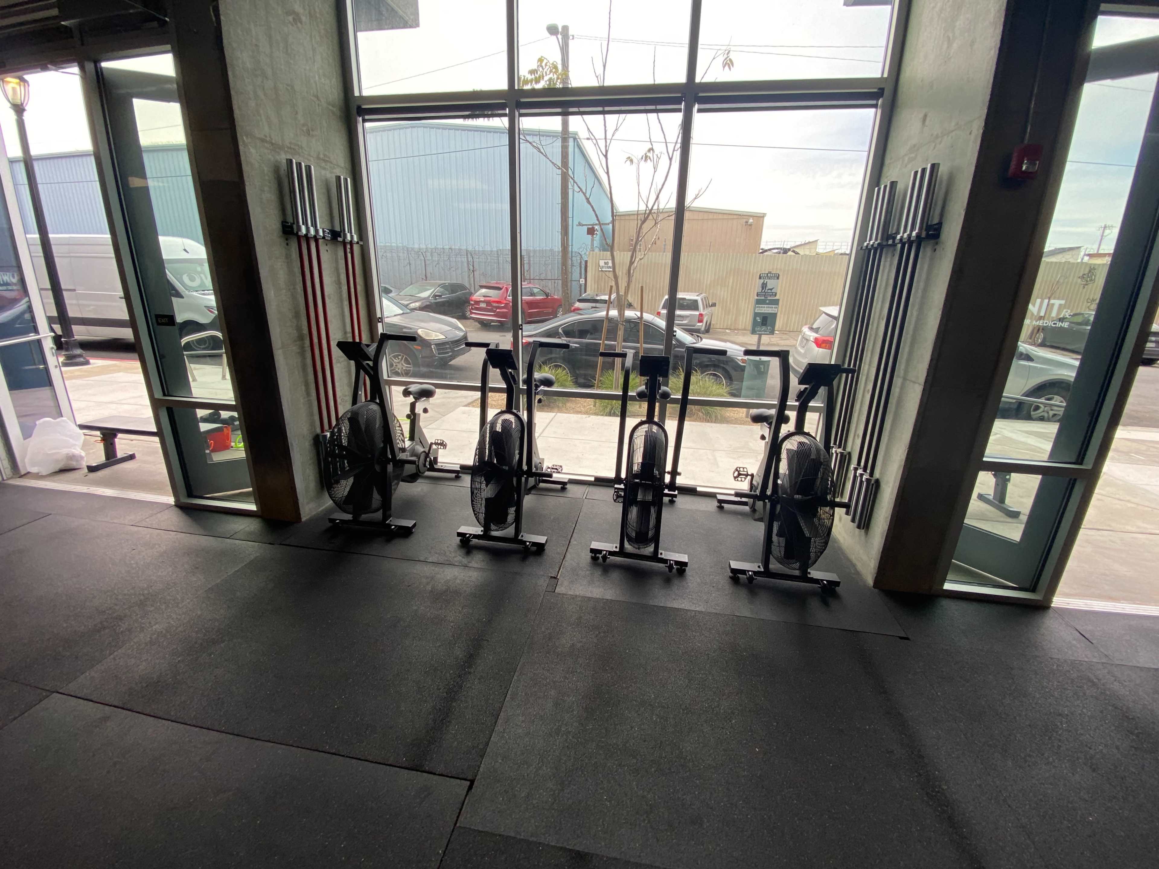 Spacious West Oakland Fitness Facility with Industrial Vibes | Perfect for Fitness Events, Shoots & Pop-ups Image in West Oakland, Emeryville, CA