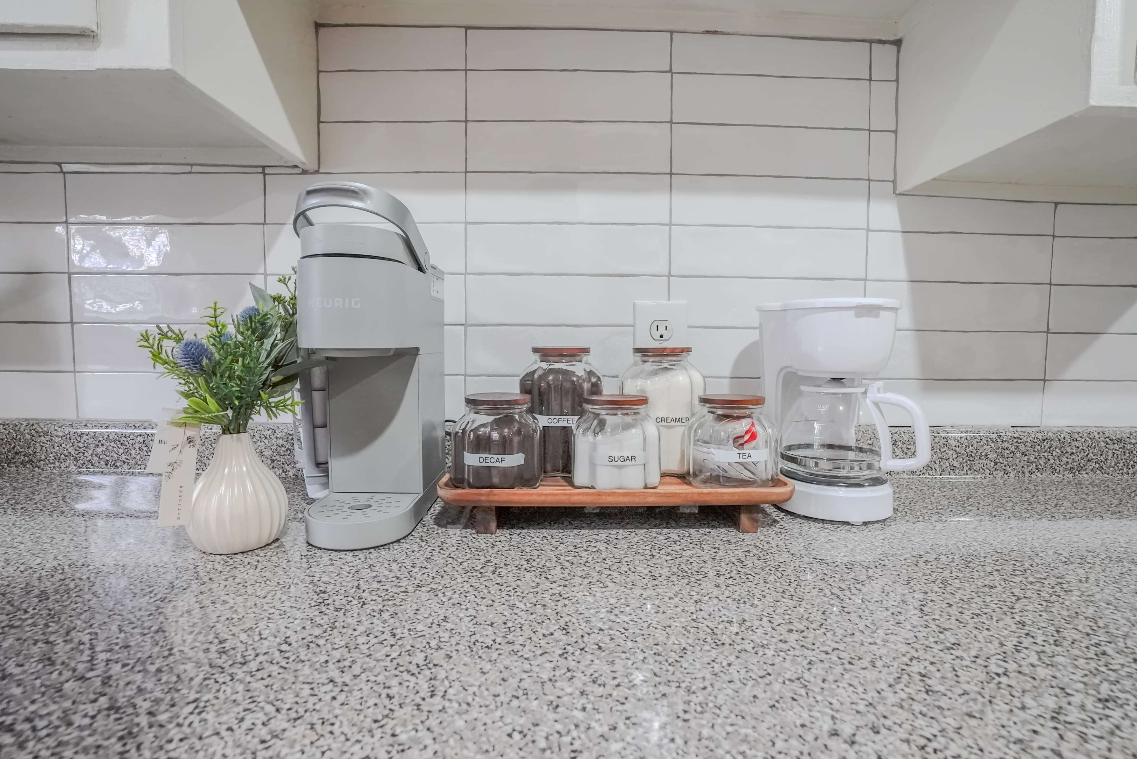 Centrally Located King Bed Midtown Crosstown 1428 Image in Crosstown, Memphis, TN