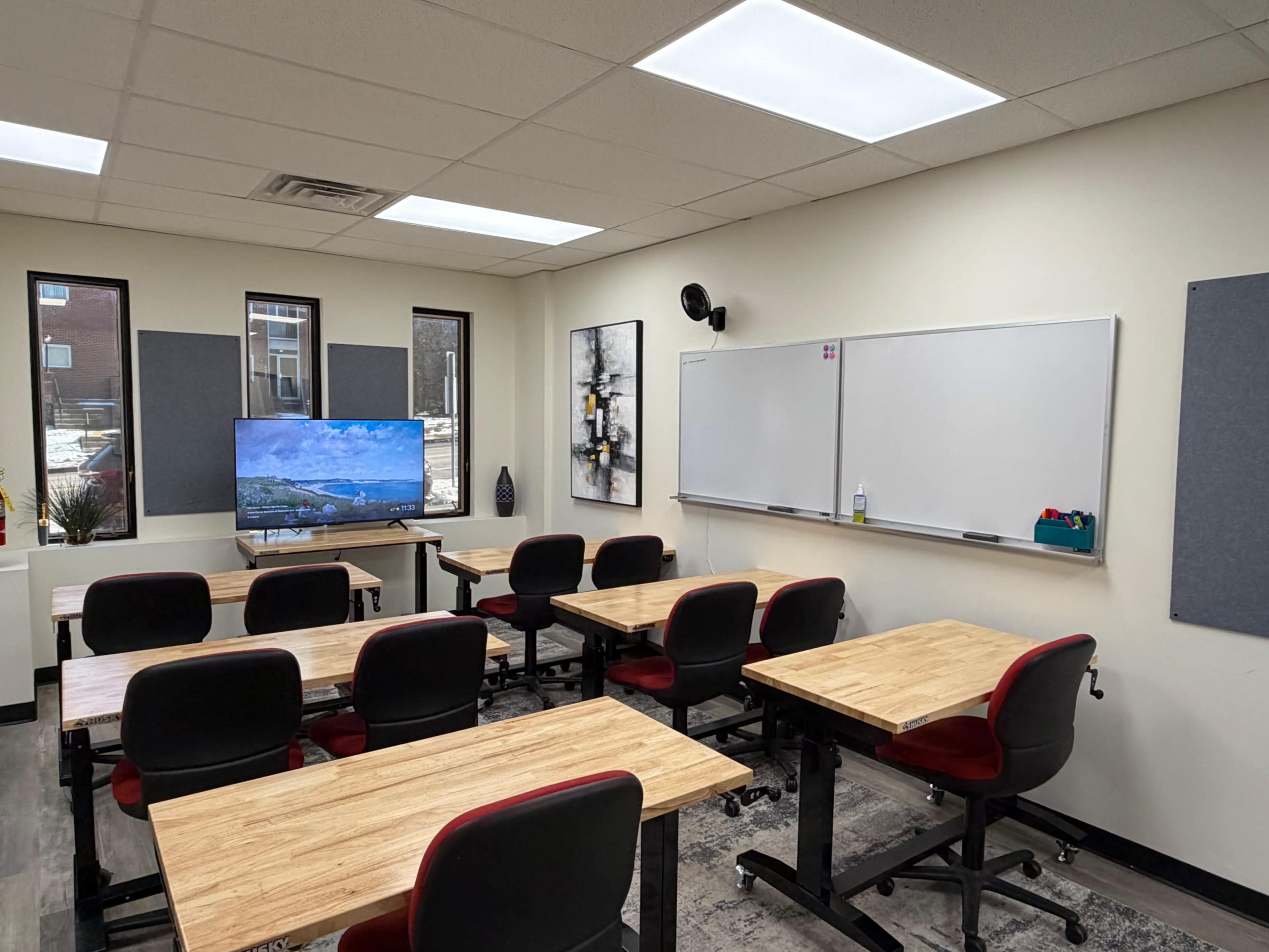 Configurable 12 person Conference Room Image in Jefferson Township, Shrewsbury, MO