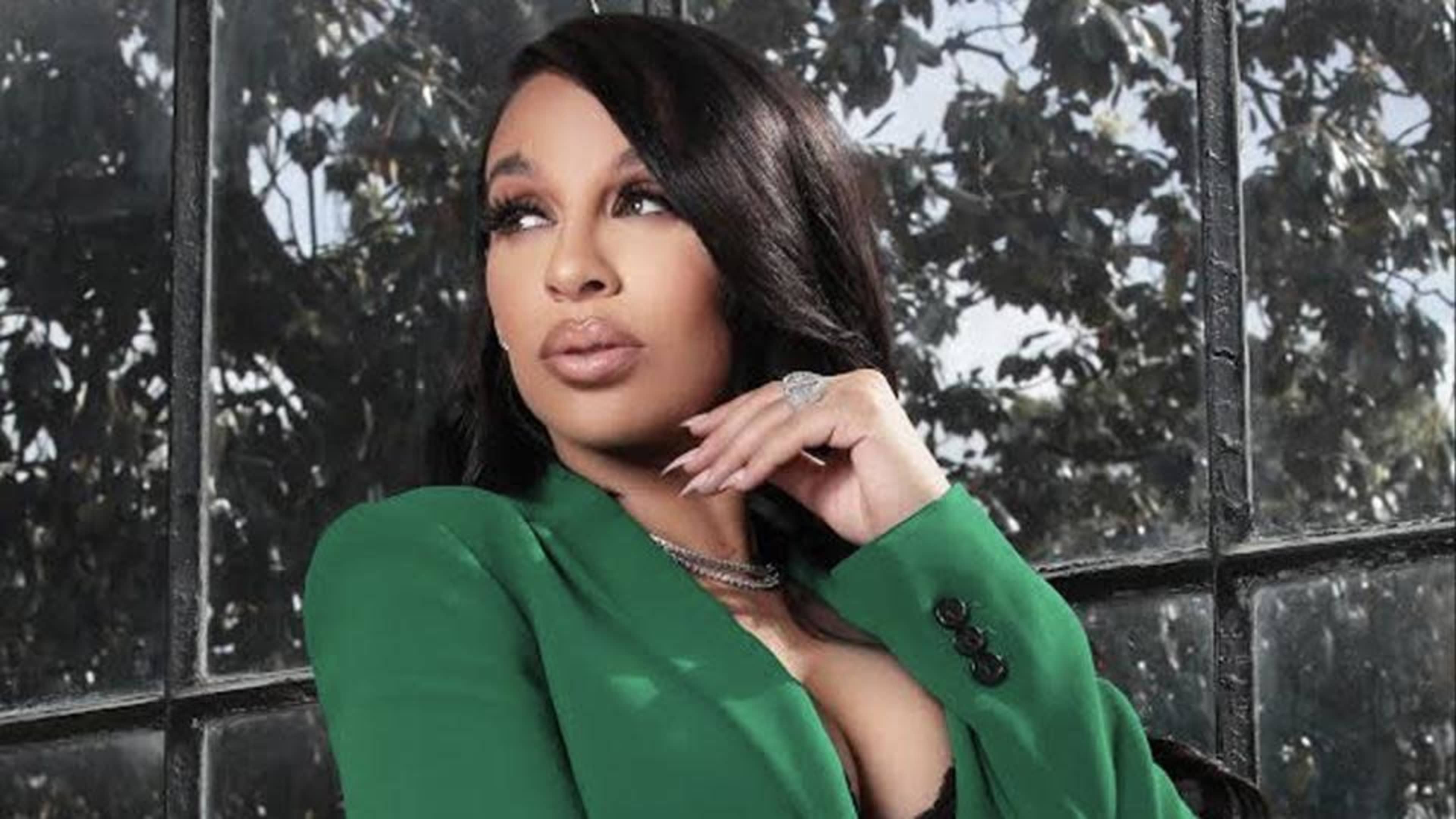 Full-Service Content Studio with Natural Lighting and Turnkey Production Services | Atlanta Podcast Studio Image in Poncey-Highland, Atlanta, GA