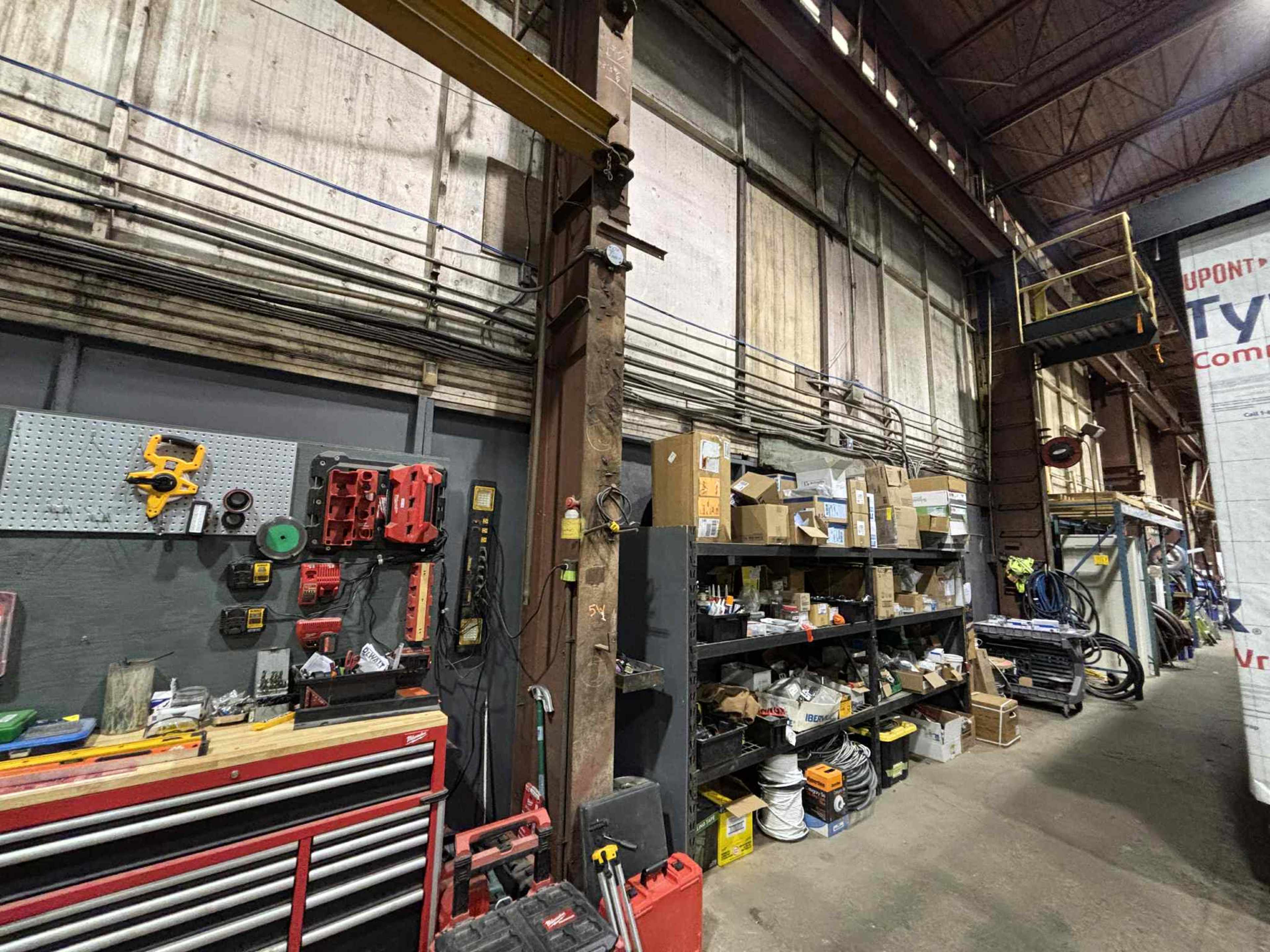 Industrial Warehouse & Factory with High Ceilings and Open Spaces Image in Guildford, Surrey, BC