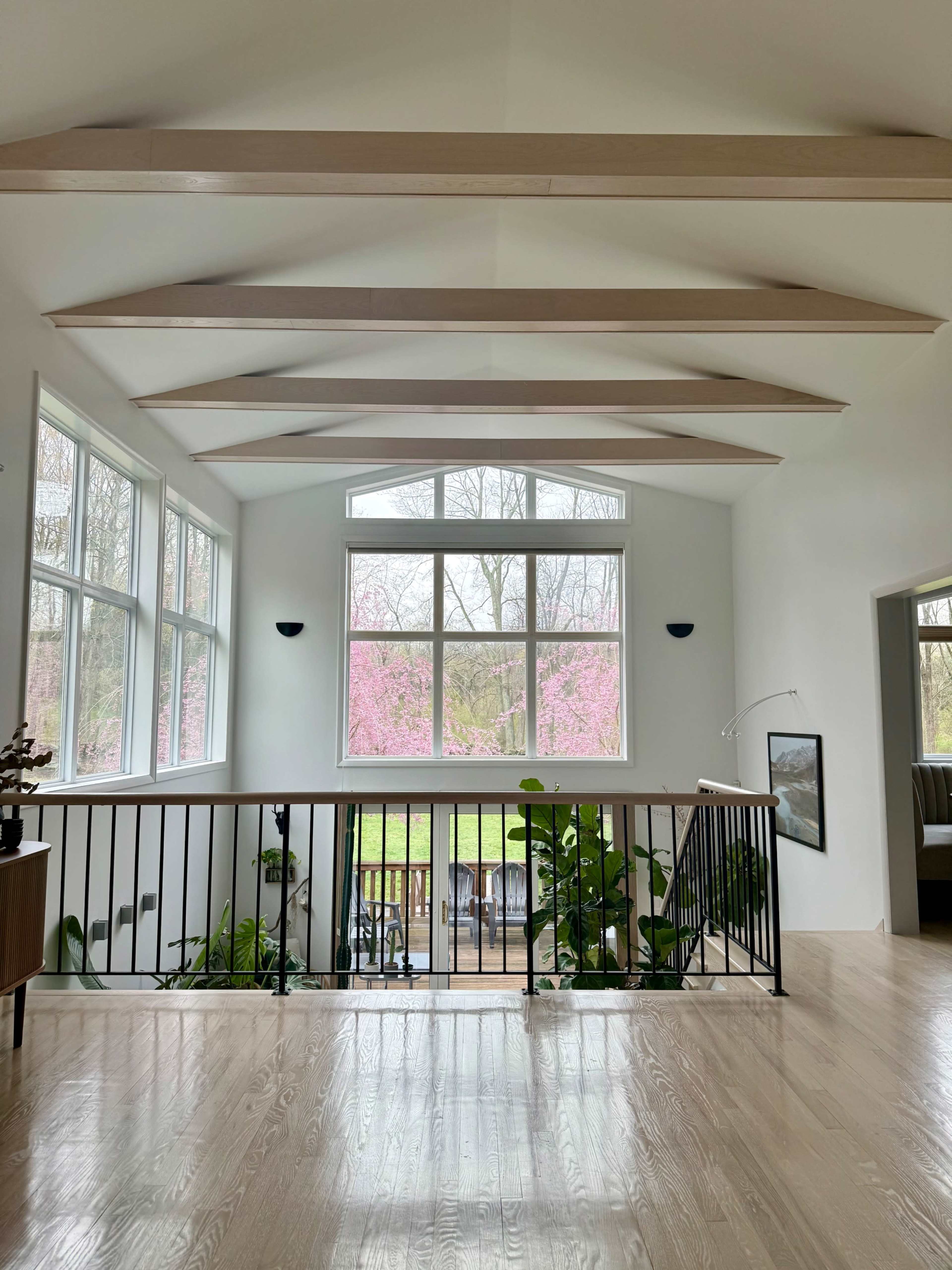 Modern Woodland Home with Vaulted Ceilings Image in Easton, Easton, CT