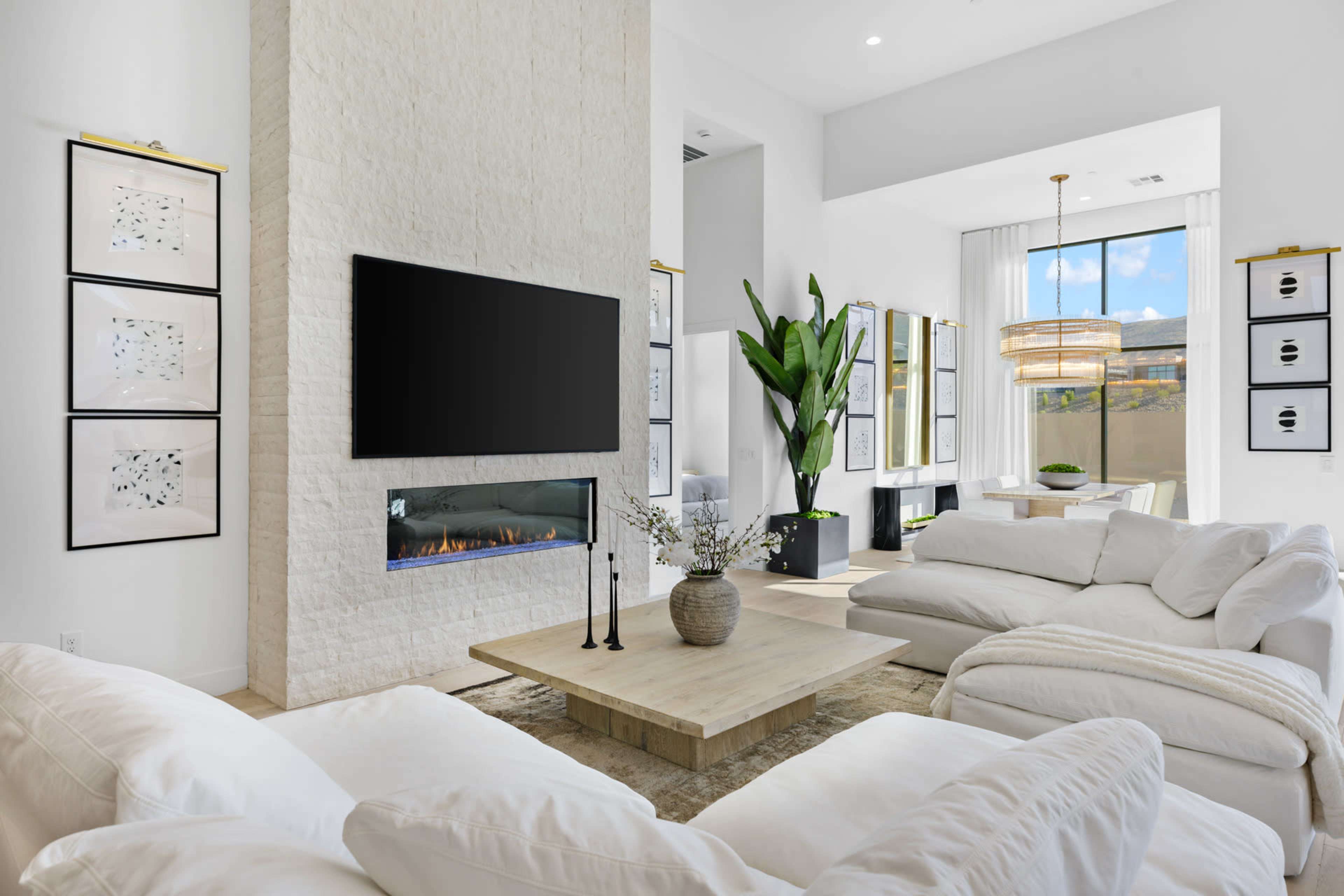 Strata - A Desert Contemporary Luxury Retreat Image in Summerlin, Las Vegas, NV
