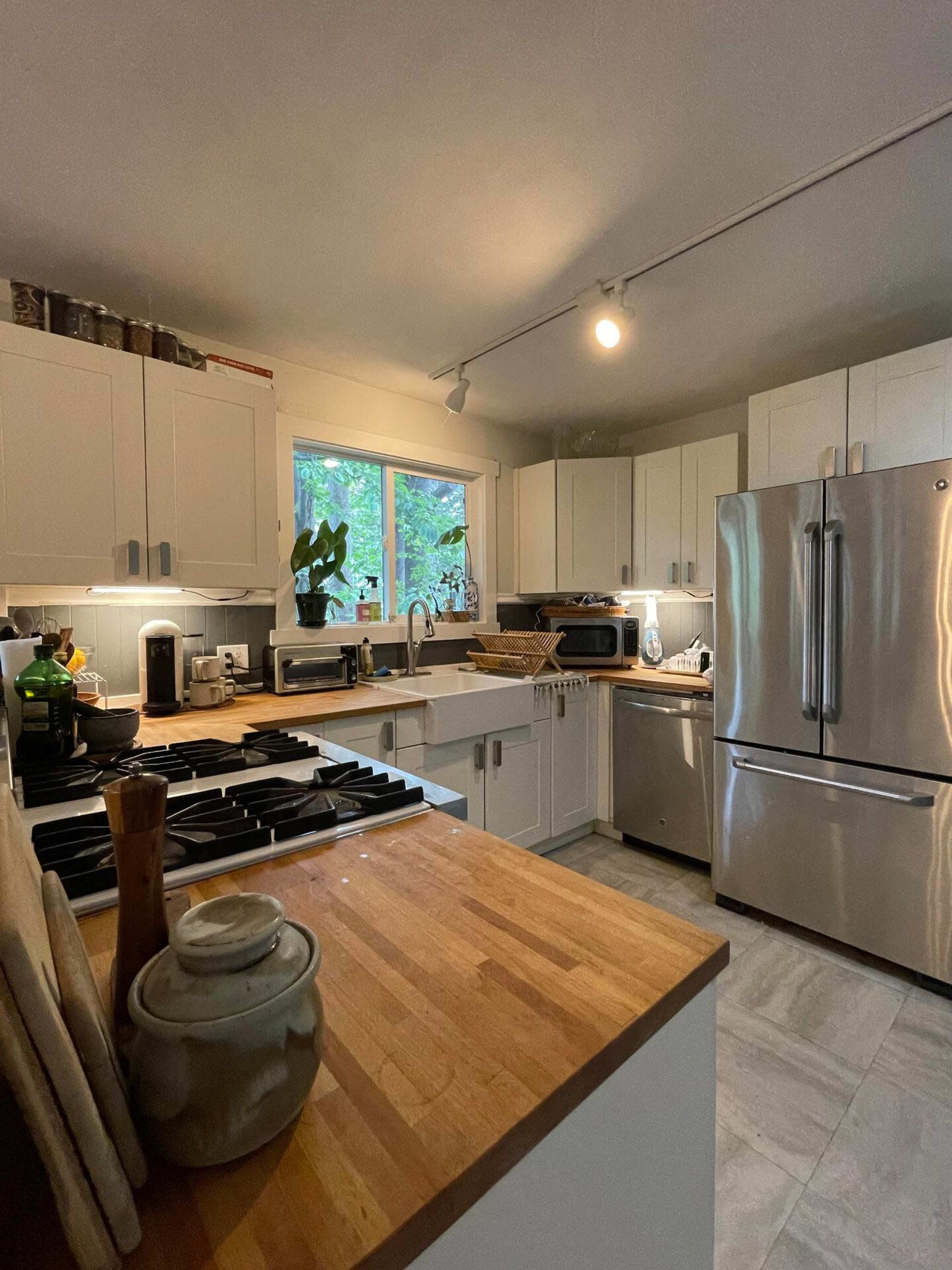 Modern Home with Eclectic Decor Image in South Park, Seattle, WA