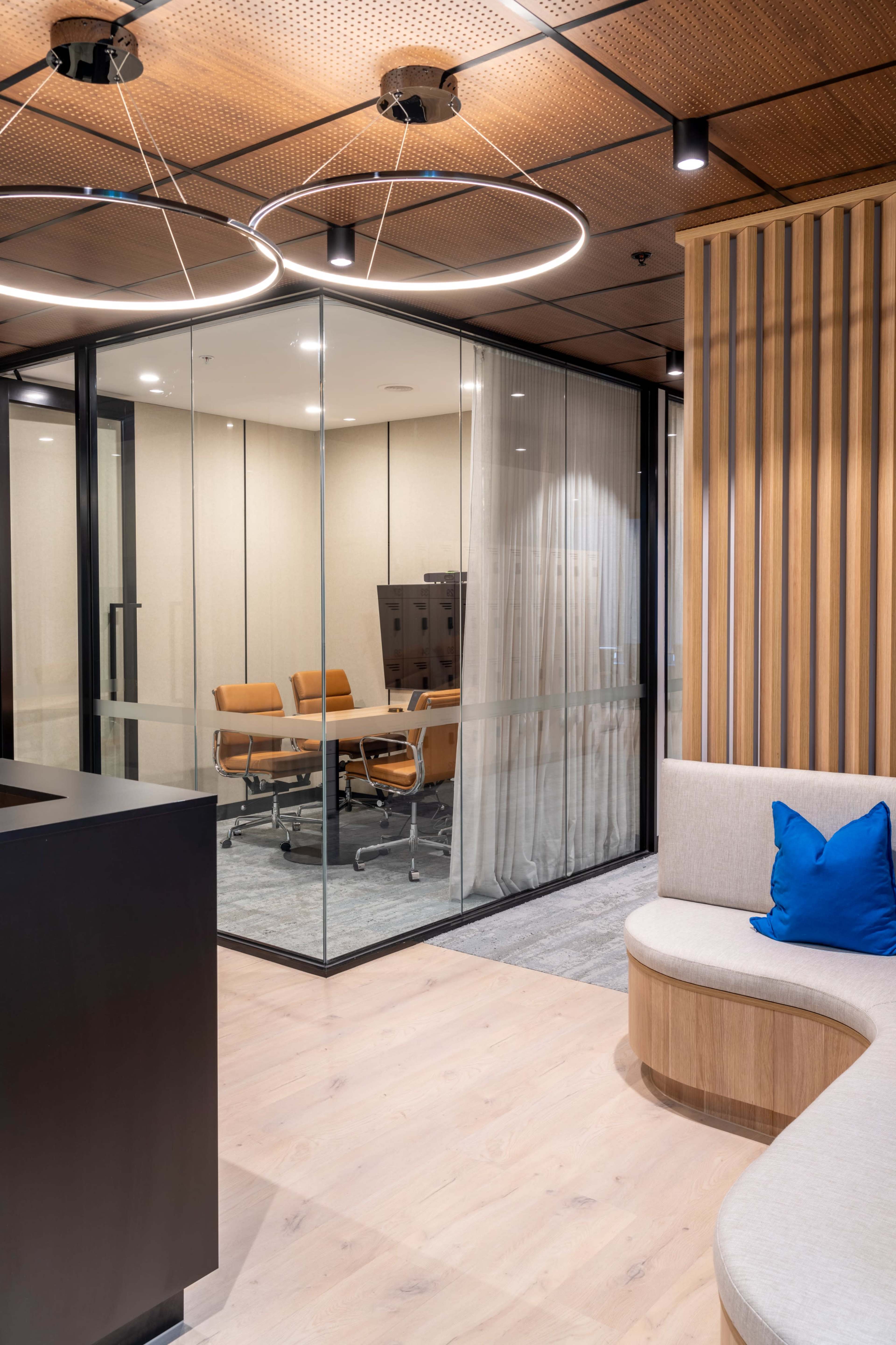 WorkHub Meeting Room (#3) – 4 Max Image in Melbourne CBD, Melbourne, VIC