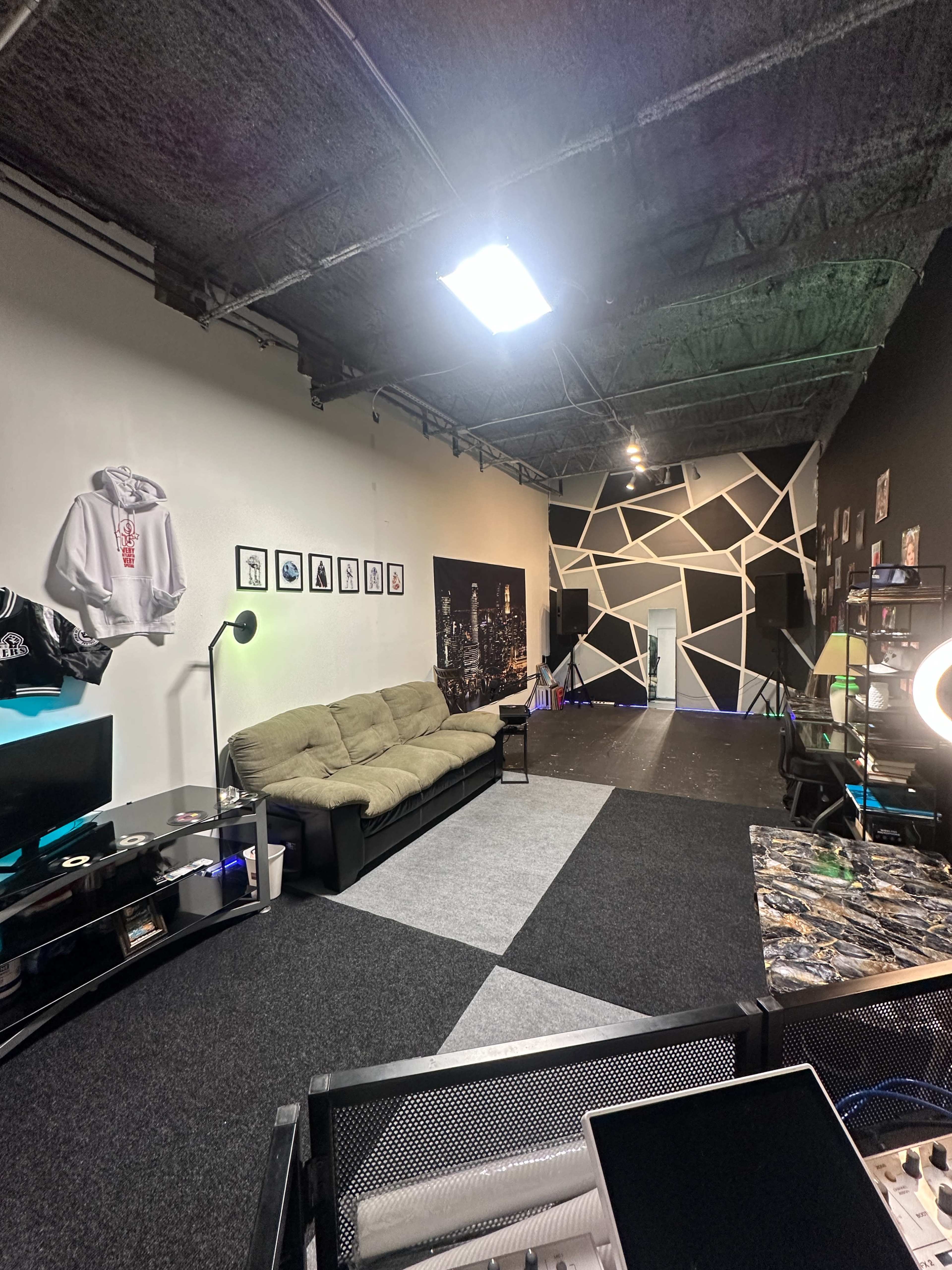 Multipurpose Creative Space | Events: Parties, Artists, Workshops Image in Pittsburgh, Atlanta, GA