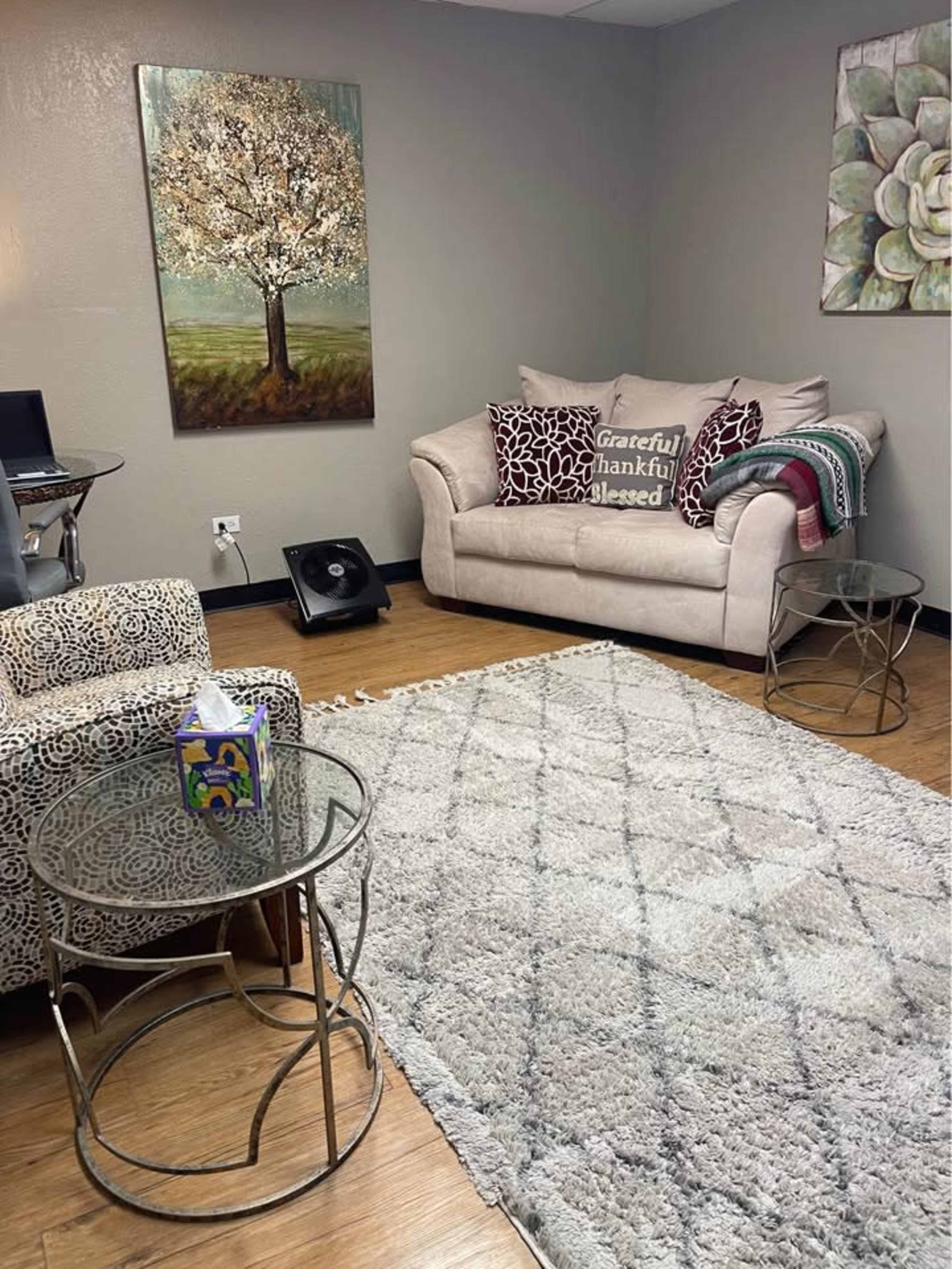 Boutique Private Office – Tranquil 🌿 Furnished & All-Inclusive Image in Five Points West, El Paso, TX