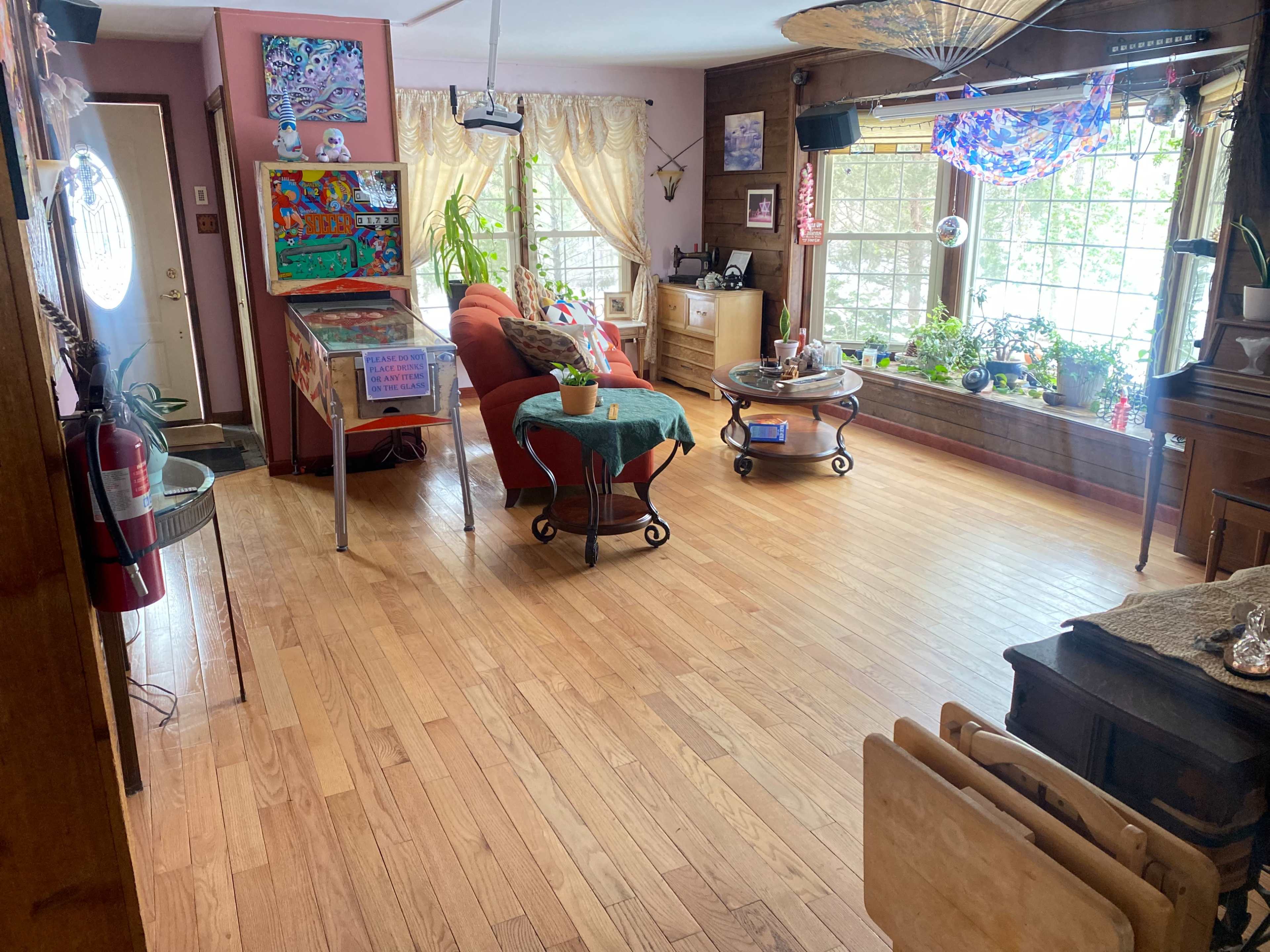 Vintage Rustic House with Large Backyard Deck Image in Shamong, Shamong, NJ
