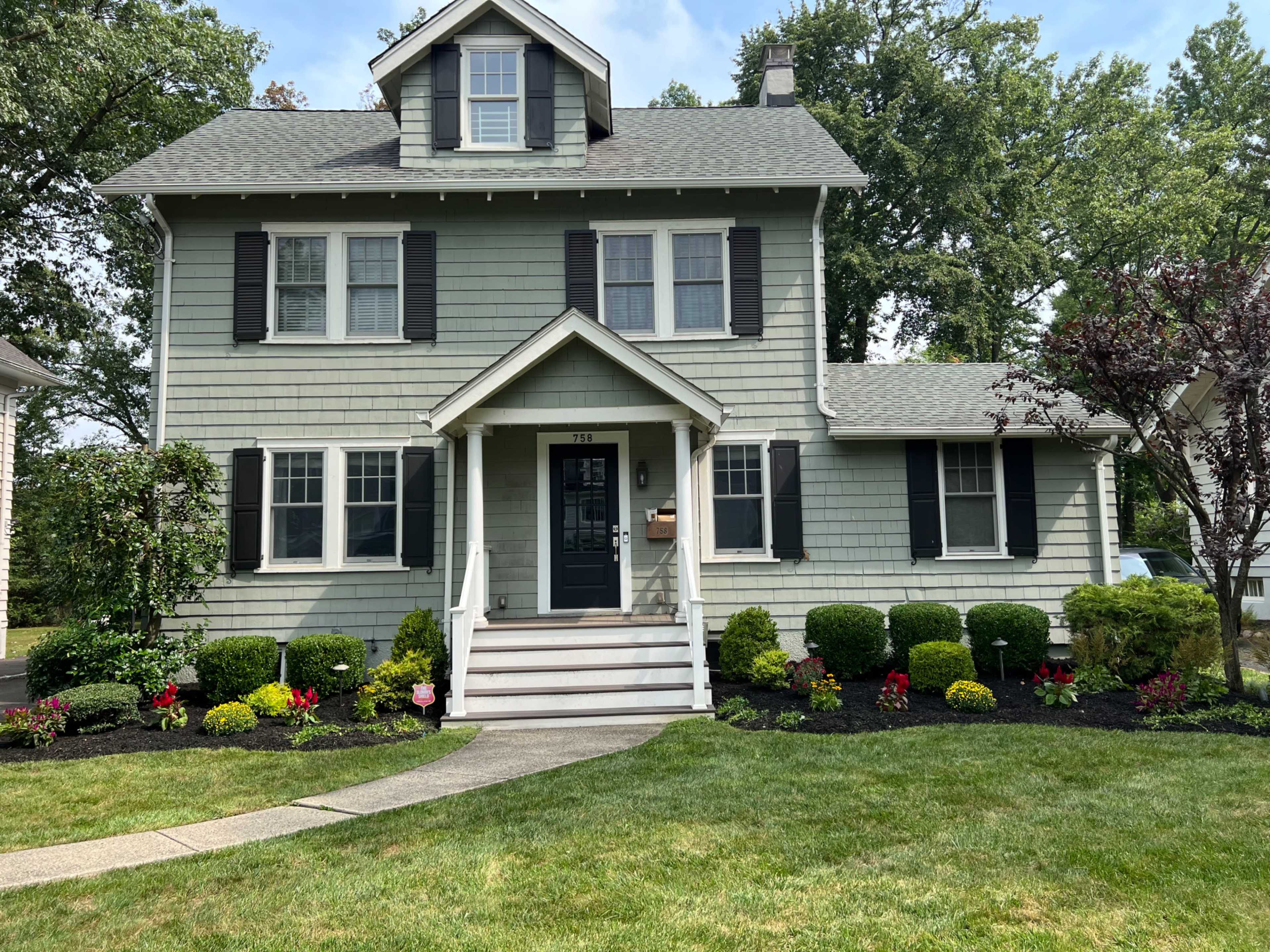 Beautiful Neighborhood Colonial Home Image in Westfield, Westfield, NJ
