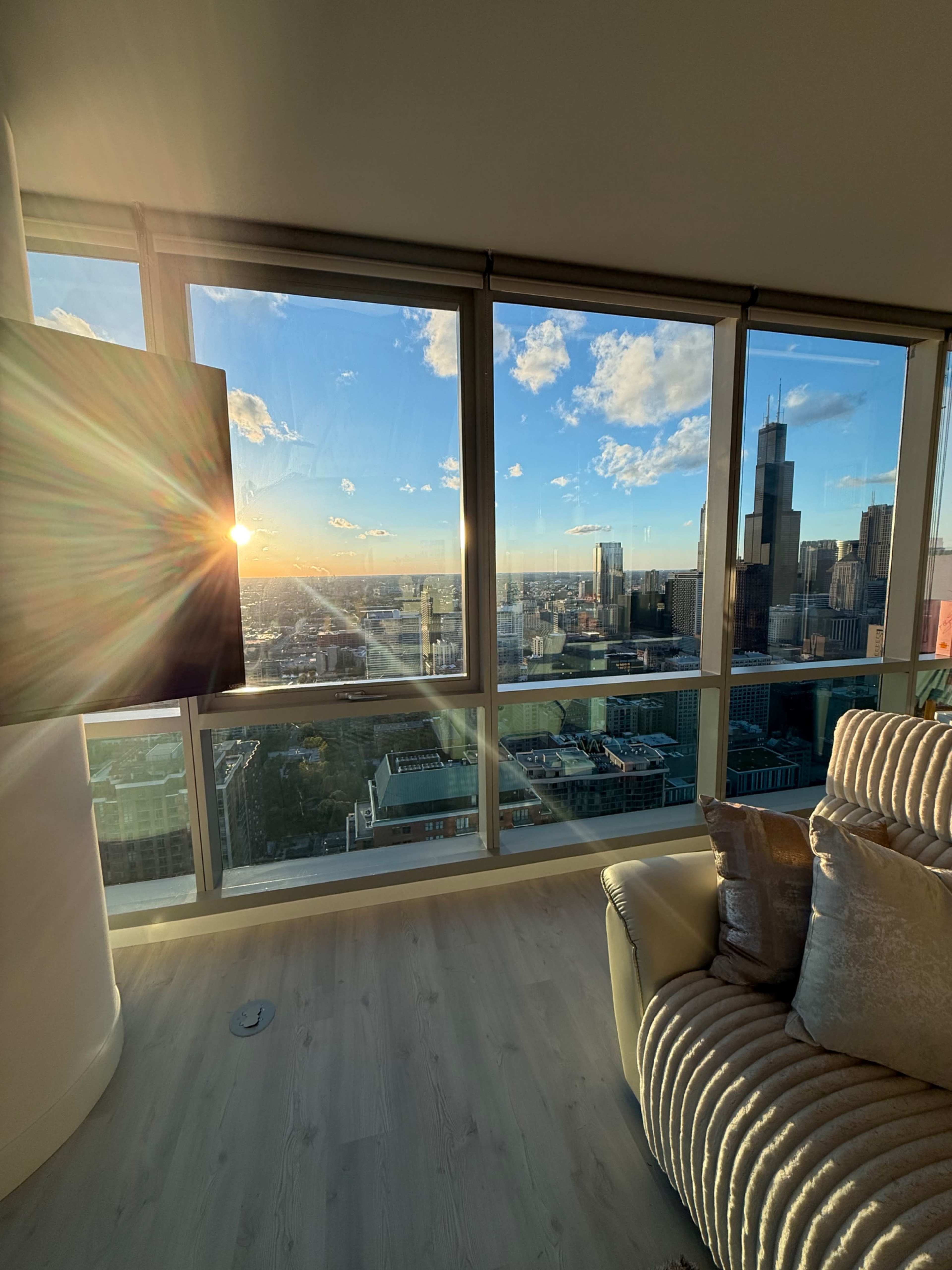 Luxury Downtown Penthouse with Killer Views Image in Near South Side, Chicago, IL