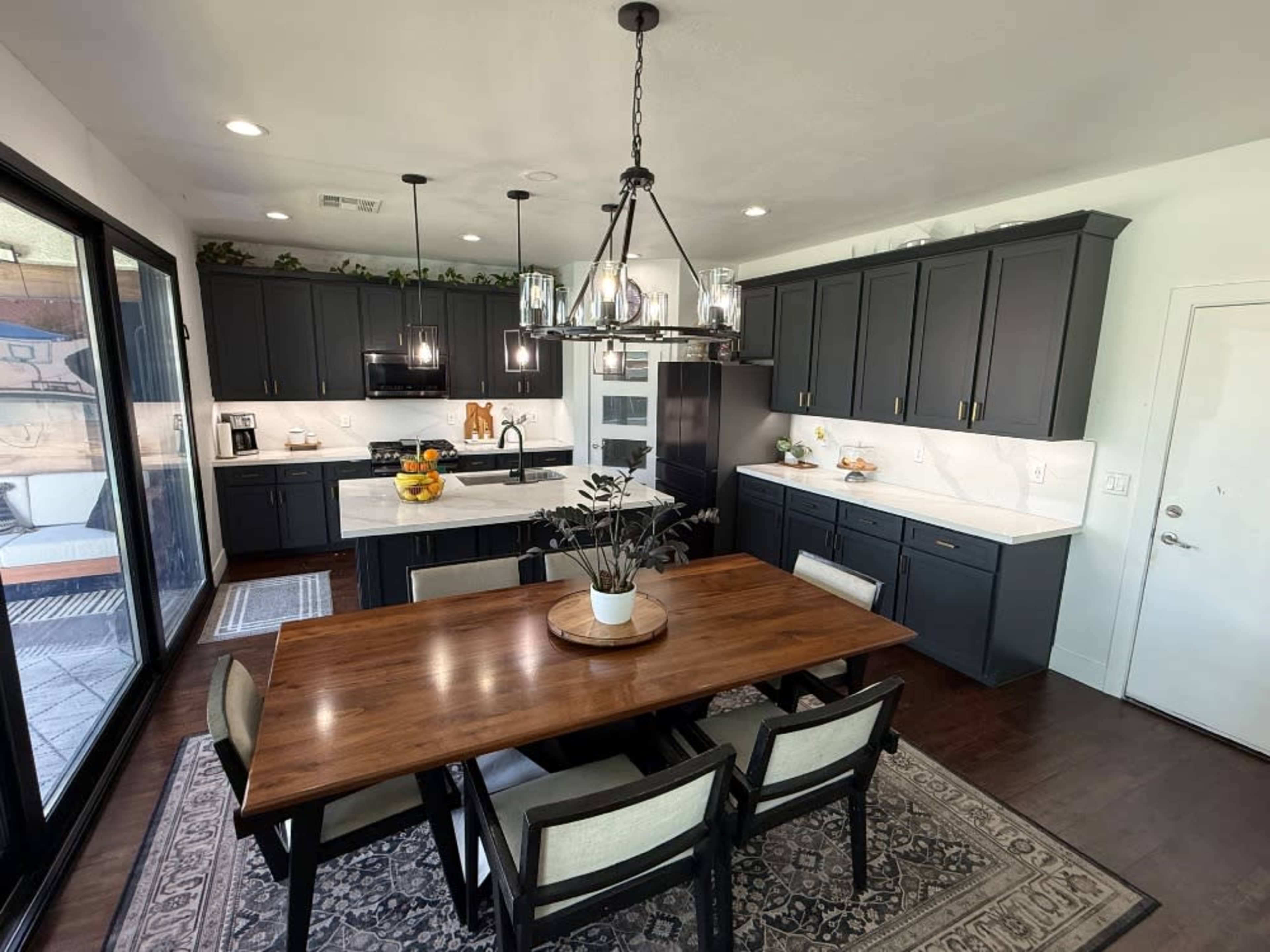 Kitchen/Living room Area