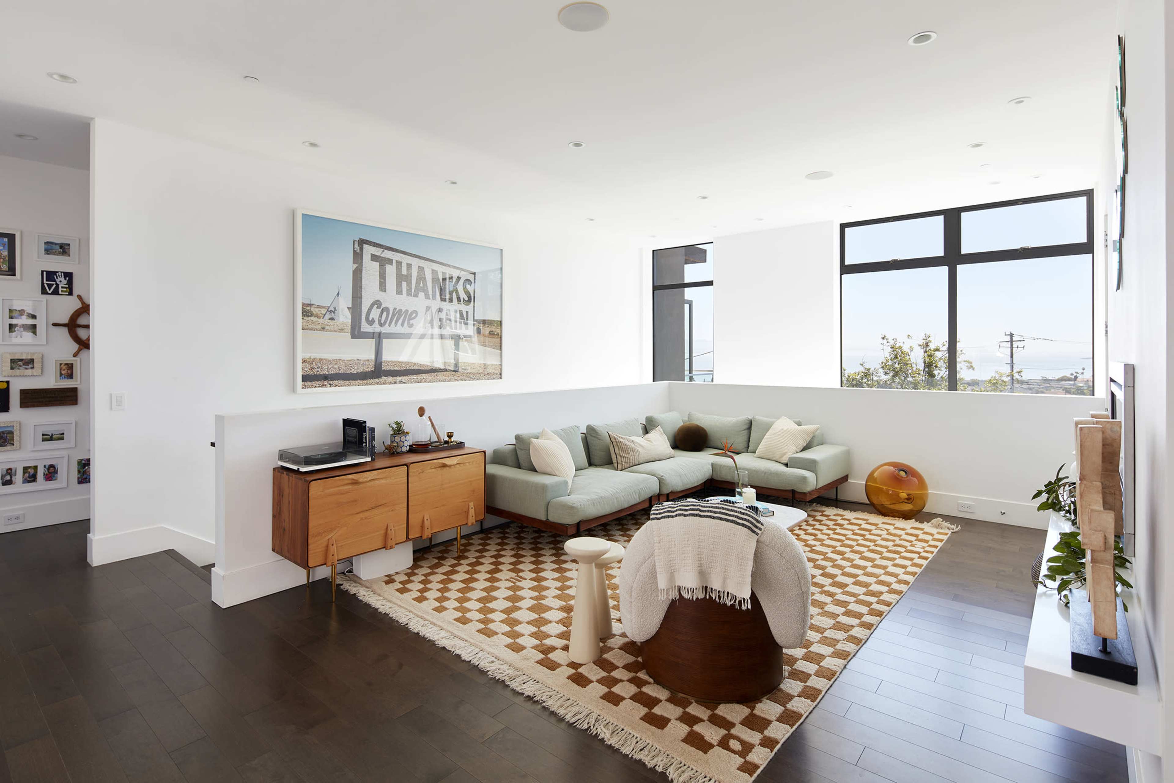 Designer Modern Tiburon Home with Natural Light & Views Image in Belvedere Tiburon, Tiburon, CA