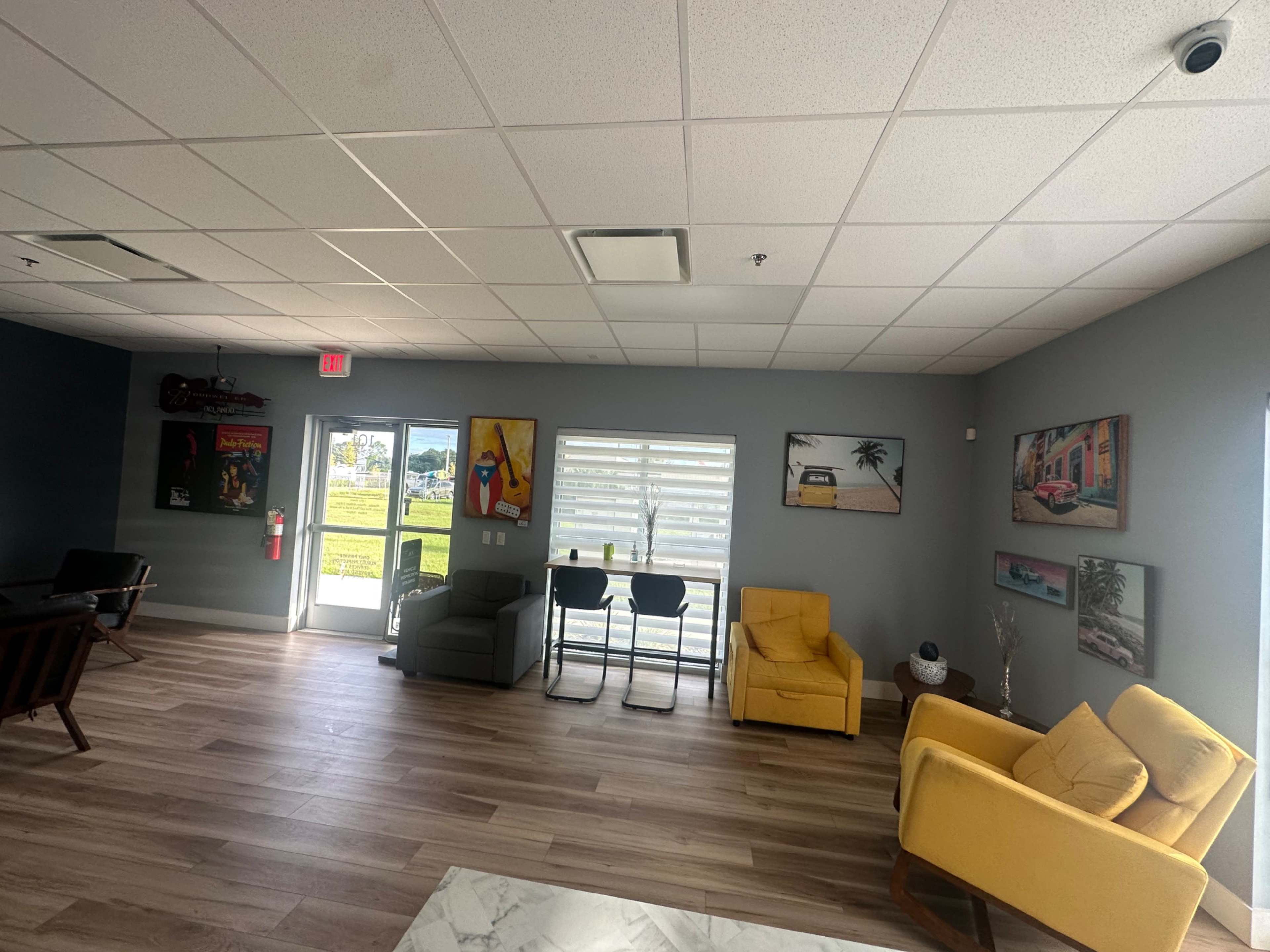 Quiet, private workspace with stunning lighting designed for creativity and efficiency. Image in Southwest Orlando, Orlando, FL