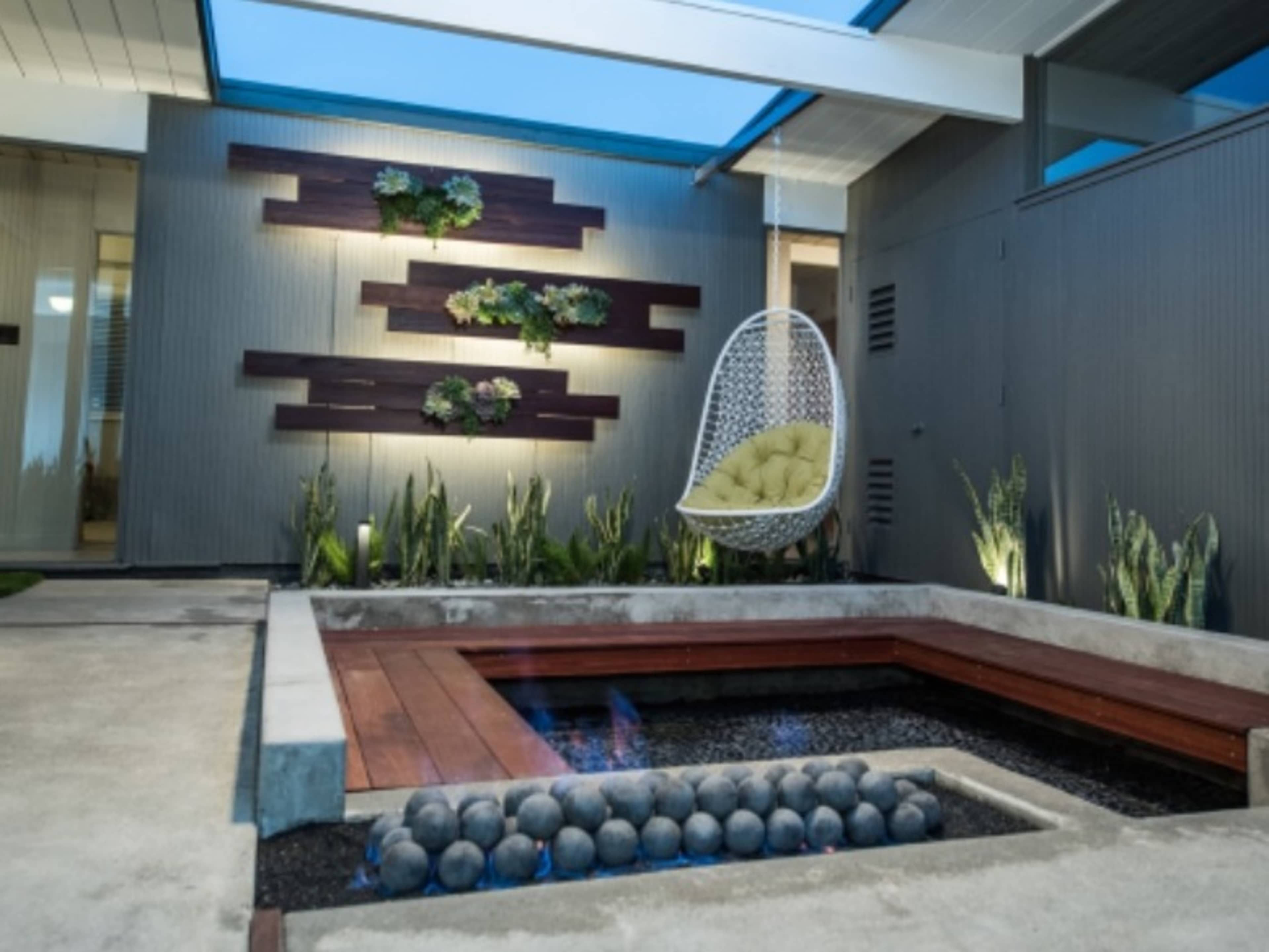 Firepit in atrium