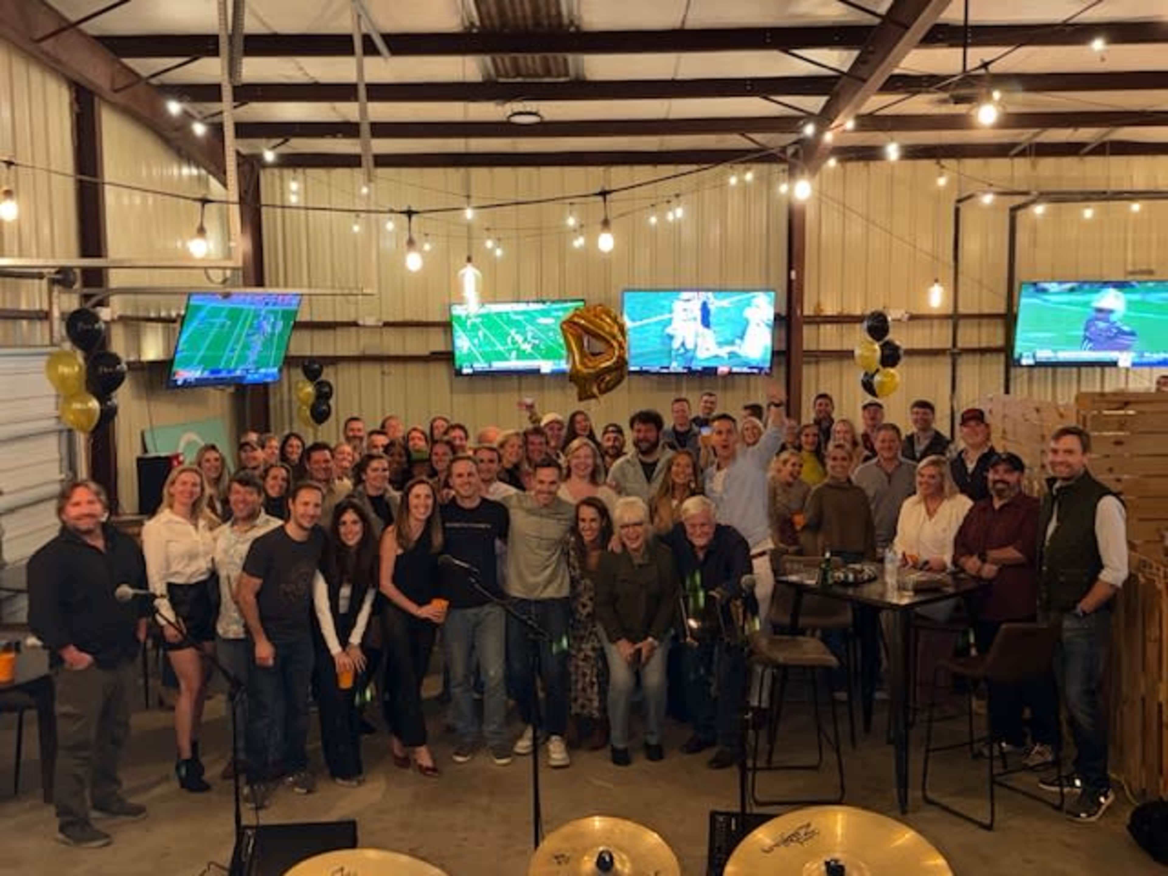 Coastal Brewery with Large Indoor/Outdoor Space Image in Mount Pleasant, Mount Pleasant, SC