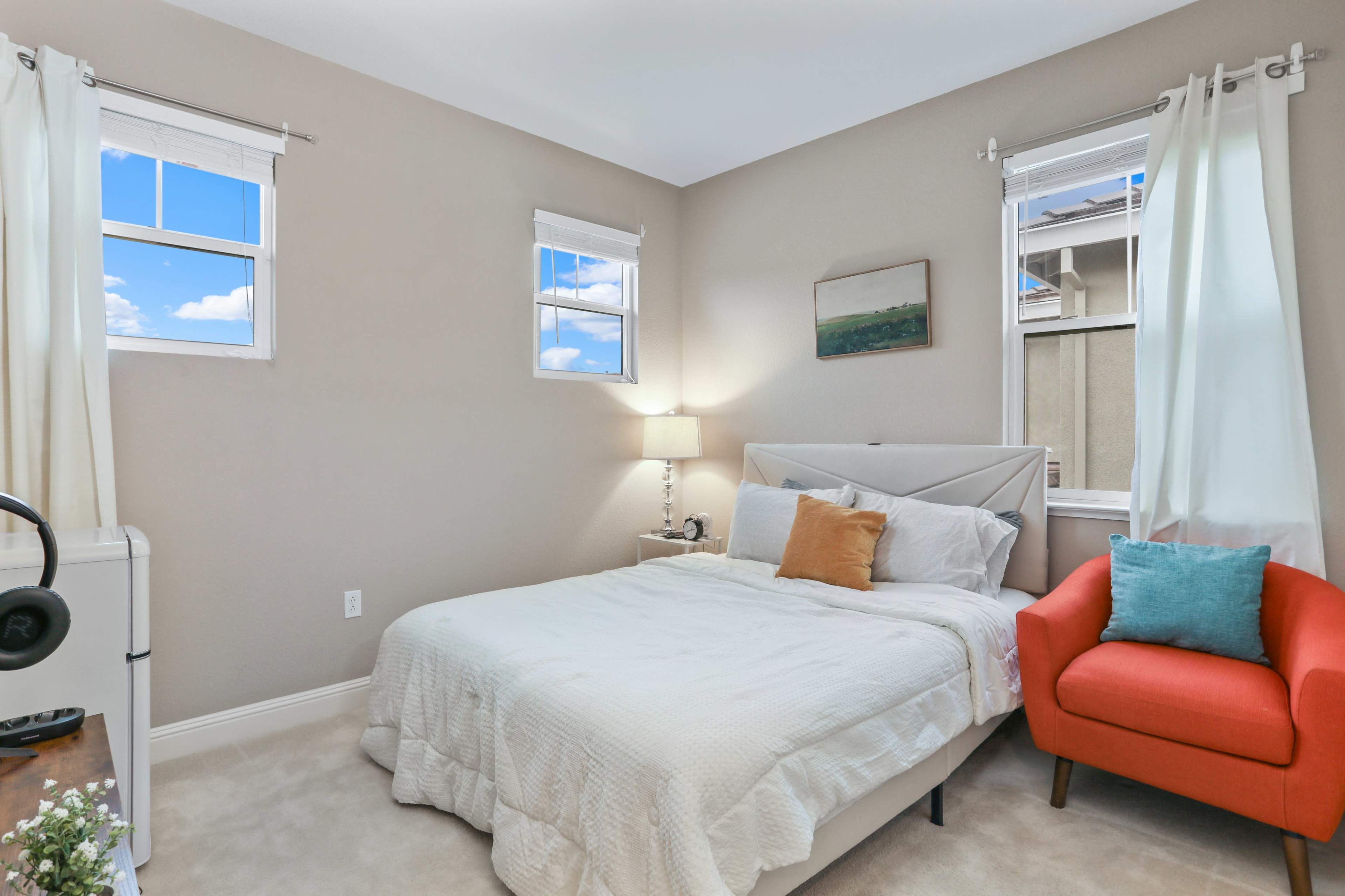 Vibrant Open Space Inspired Home Image in Pittsburg, Pittsburg, CA