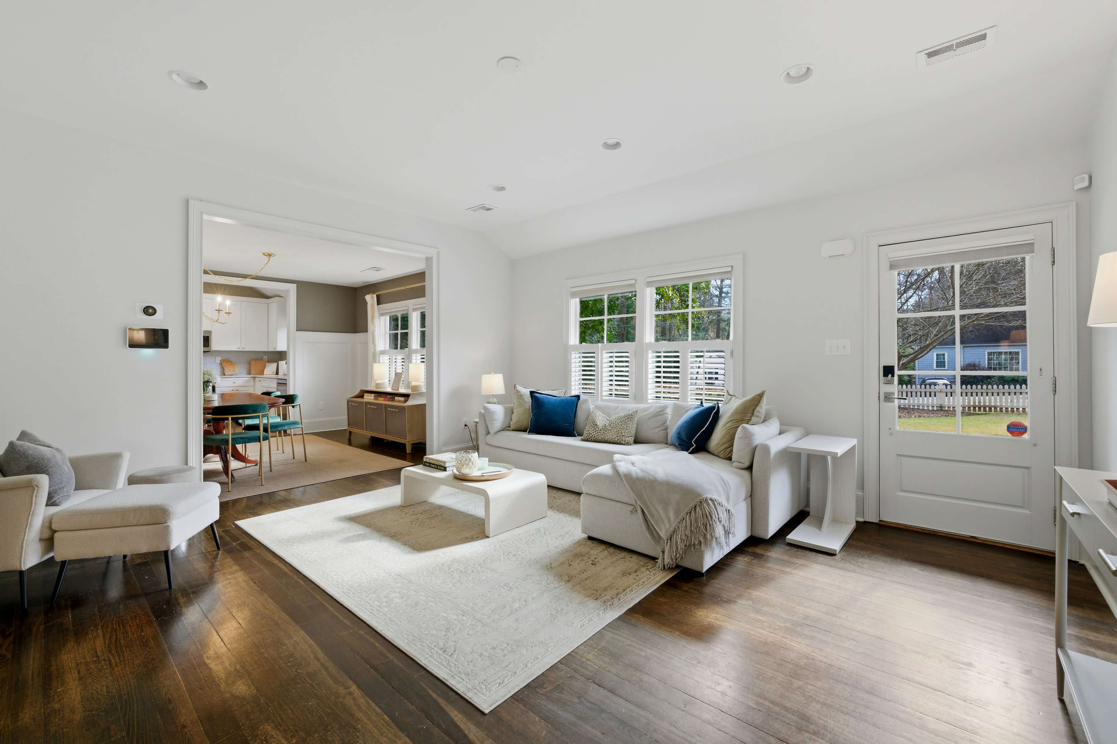 Private Decatur Compound with Multiple Rooms, Fenced Yards & Workspaces | Film & Photo Shoots Image in Westchester Hills/Chelsea Heights, Decatur, GA