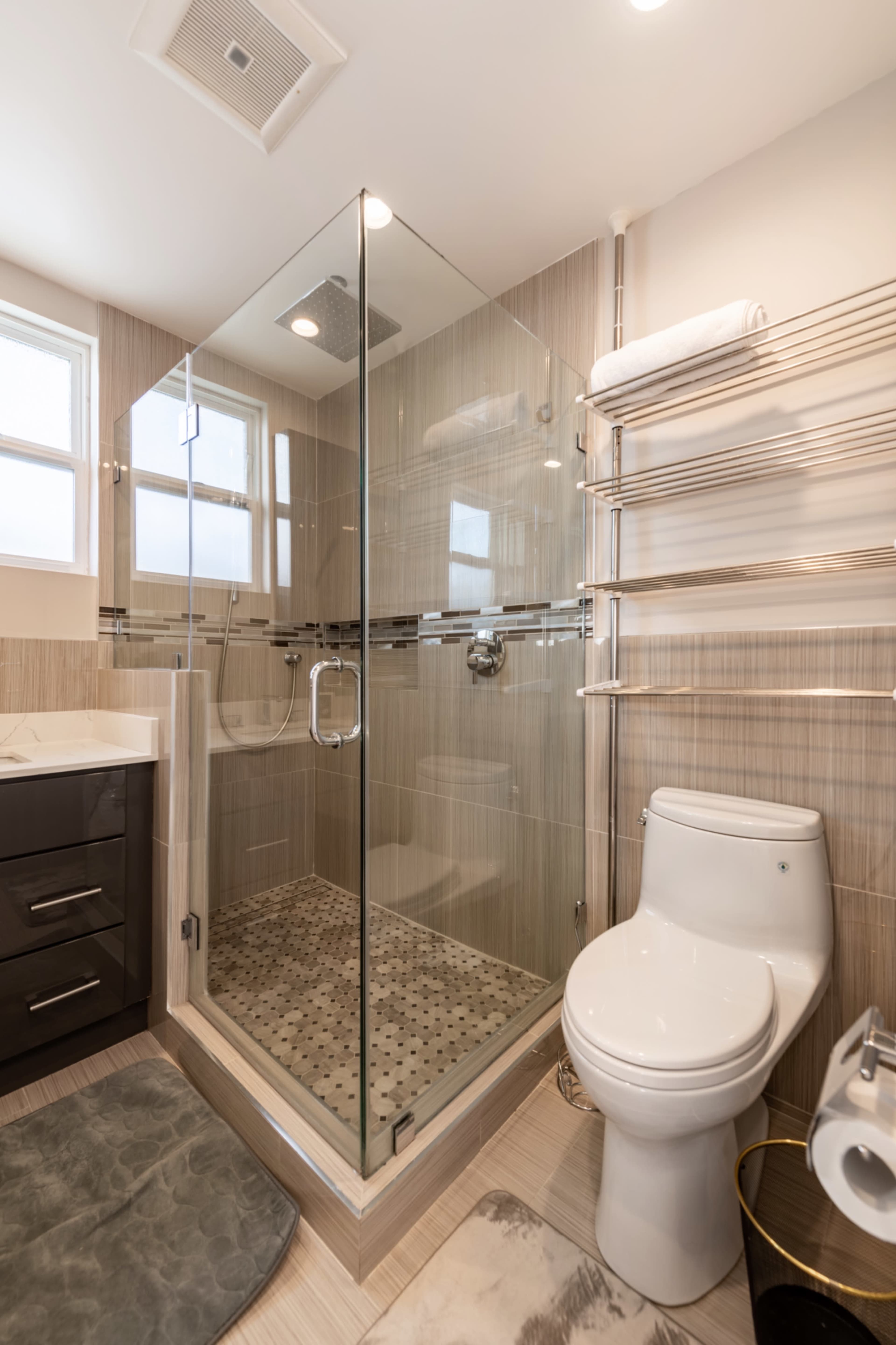 Versatile SF Bayview Getaway | Events, Meetings & Productions (20 Guests) Image in Bayview, San Francisco, CA