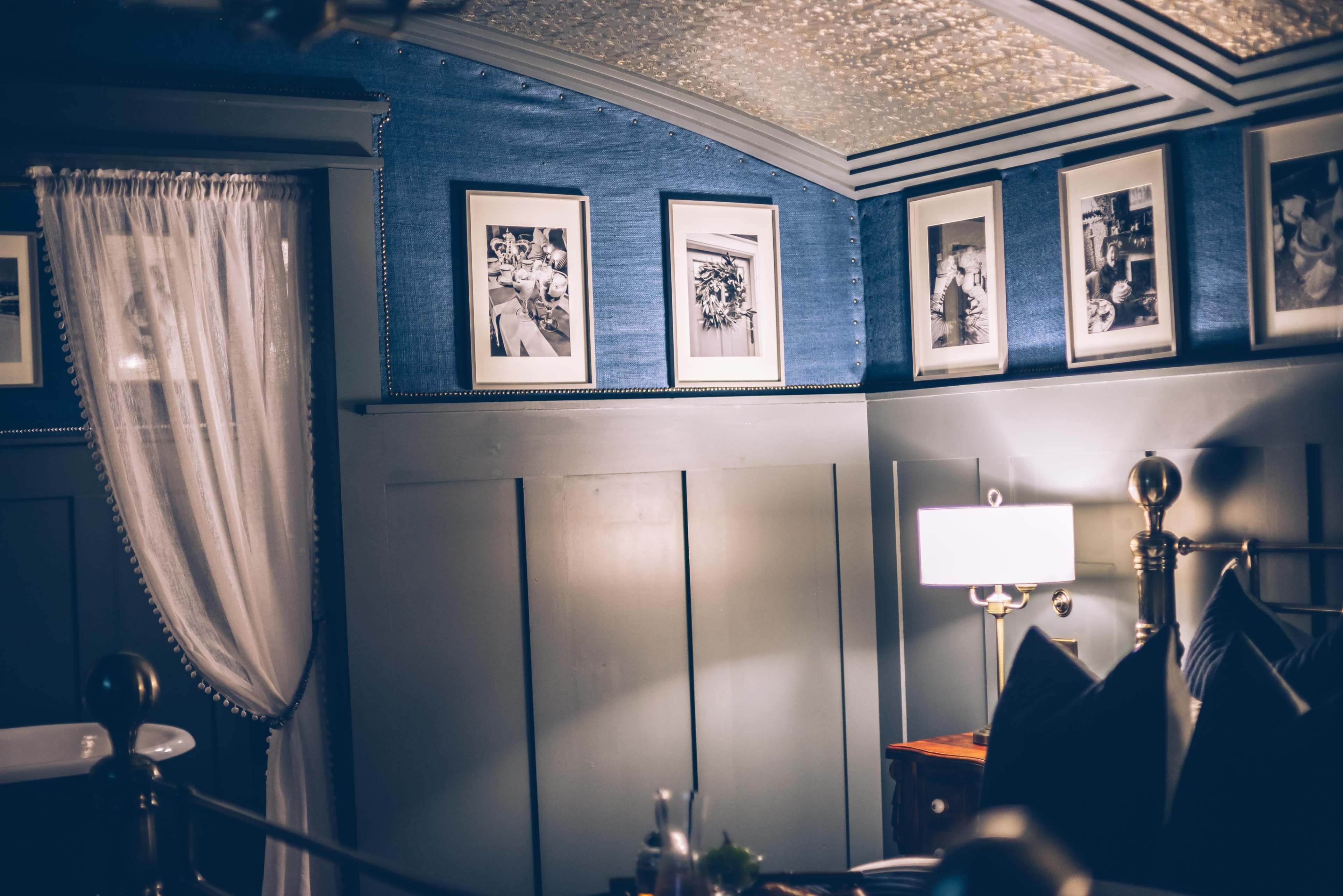 Sheddington Manor -  2 Bedroom  Guest House & Cinema Image in Ardoyne, Belfast, NIR