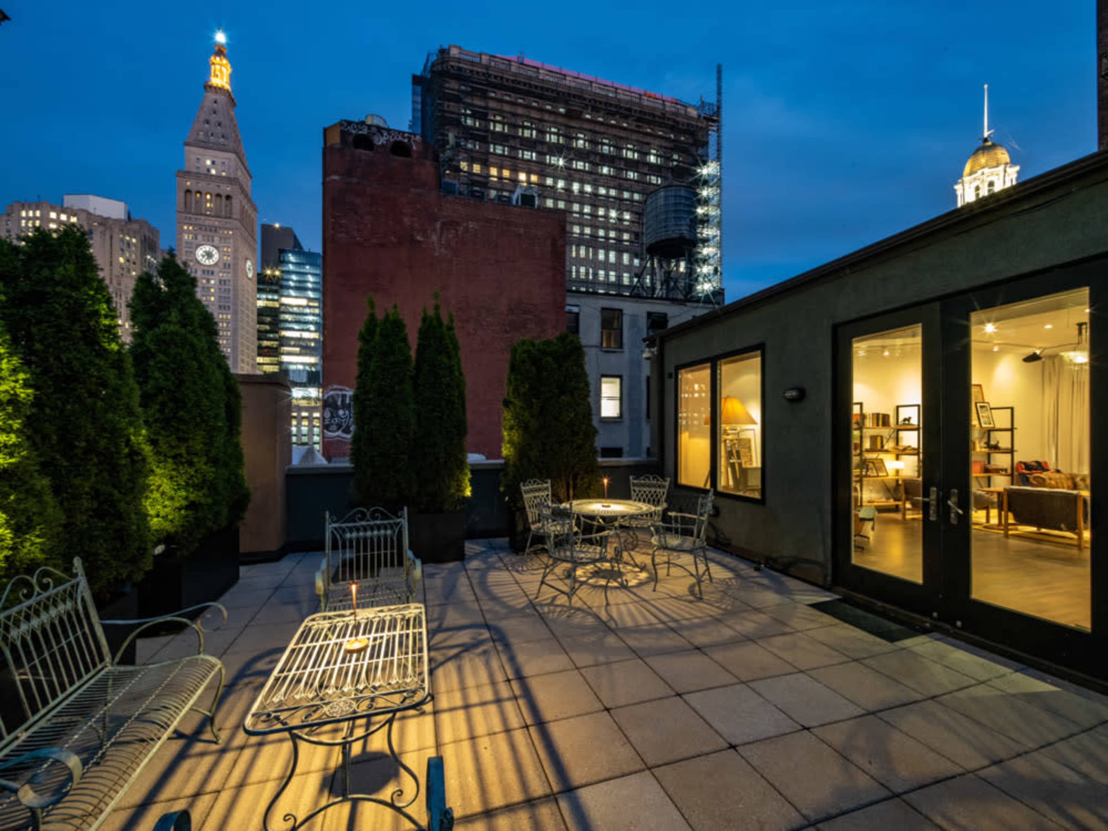 Full Service, Rooftop Penthouse, with Staff, Setup, Cleaning, Tax & Gratuity Included. Image in Midtown Manhattan, New York, NY