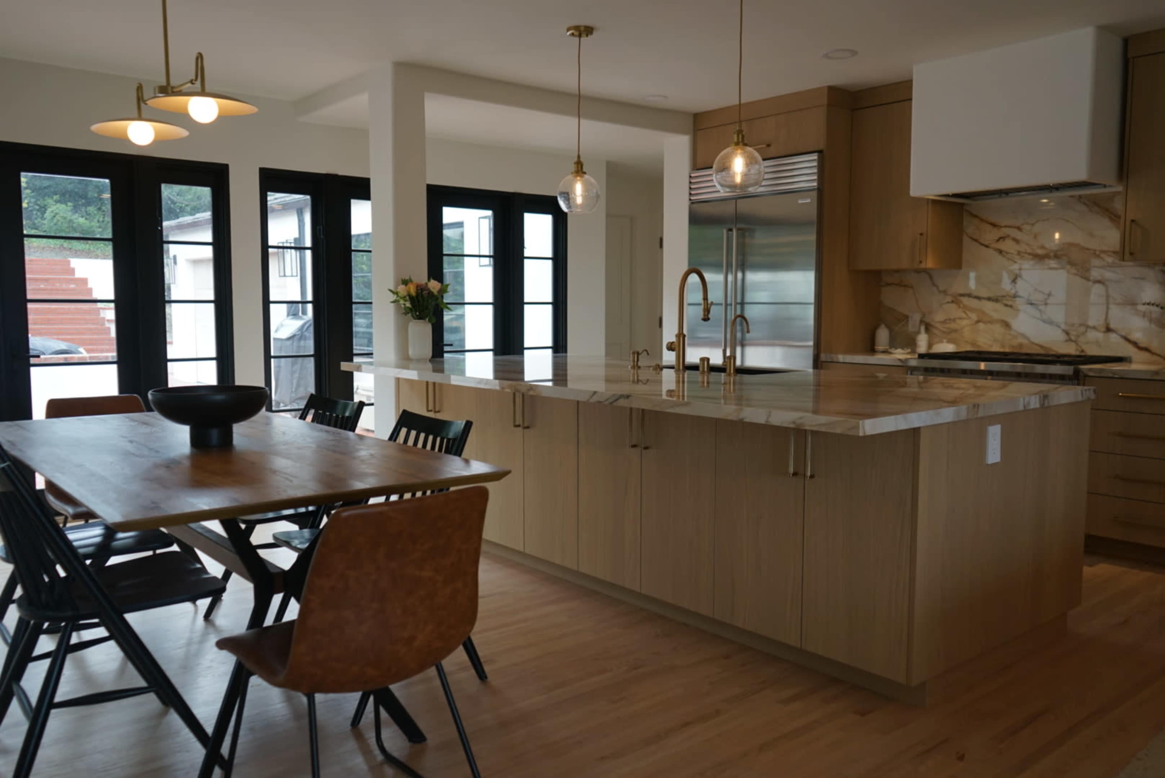 South Bay House with a Downtown View Image in Valmonte, Palos Verdes Estates, CA