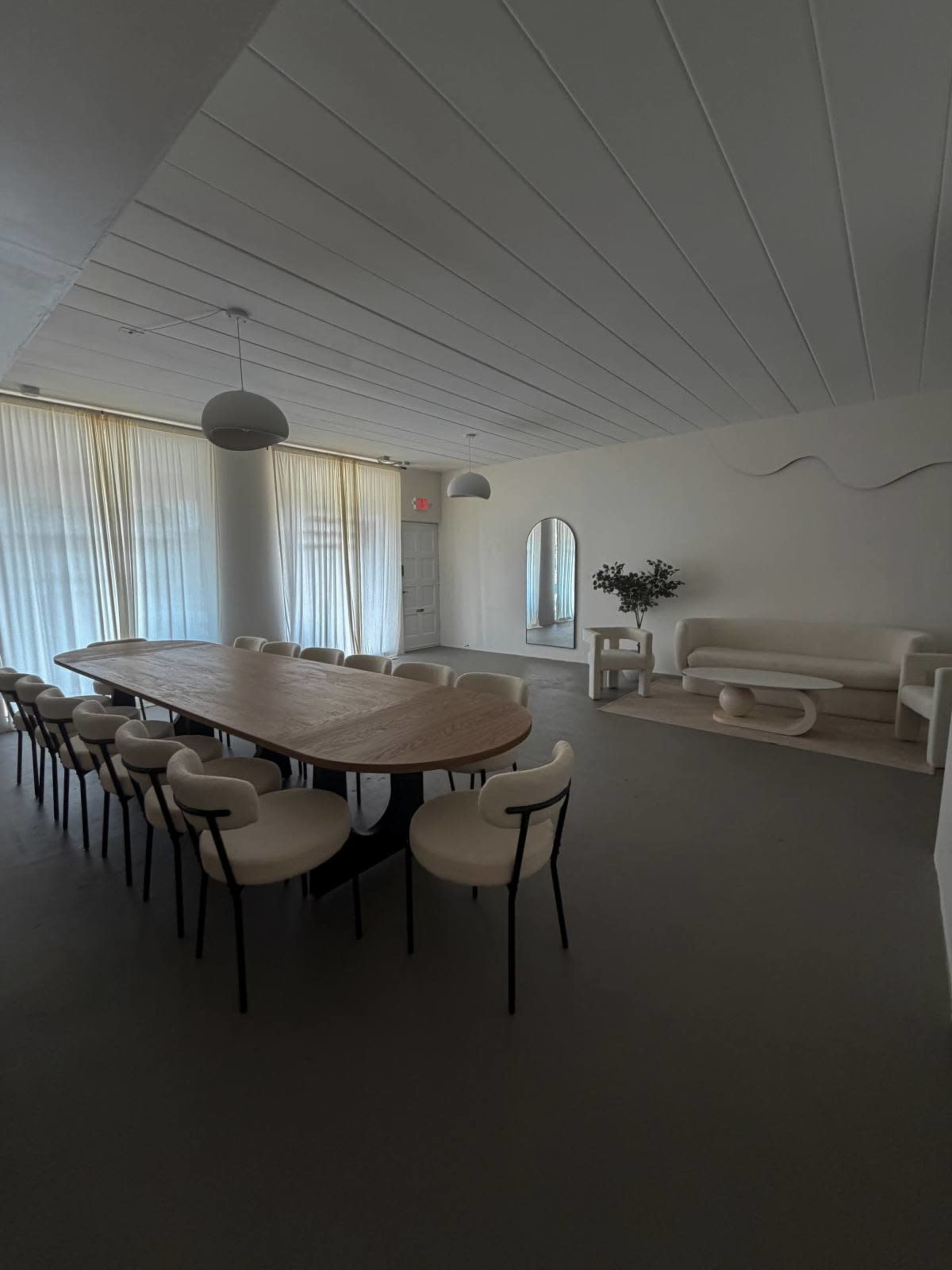 Modern 1122Studio Venue Image in Pasadena On The Gulf, St. Petersburg, FL