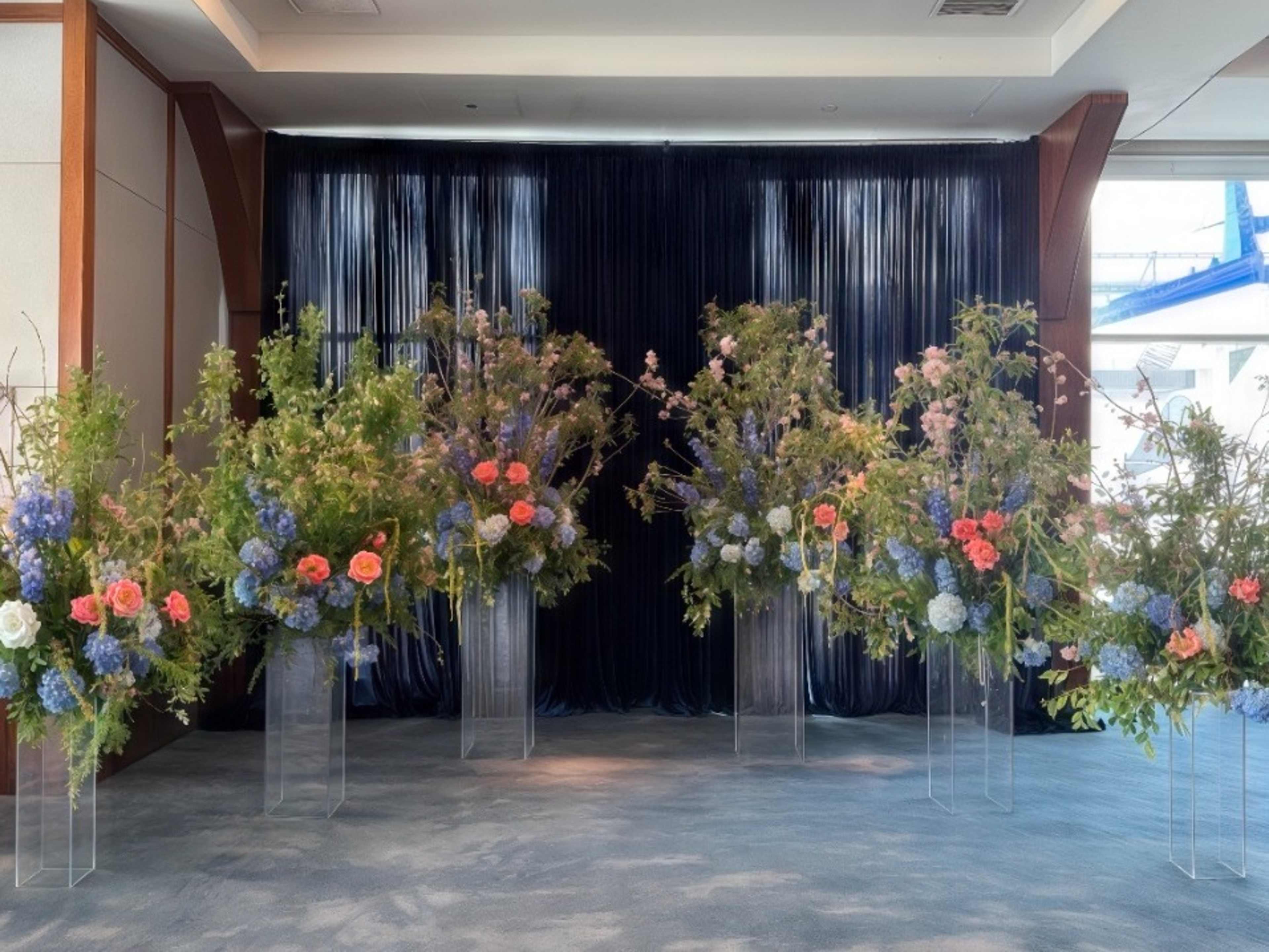 Custom Installations & Large Florals