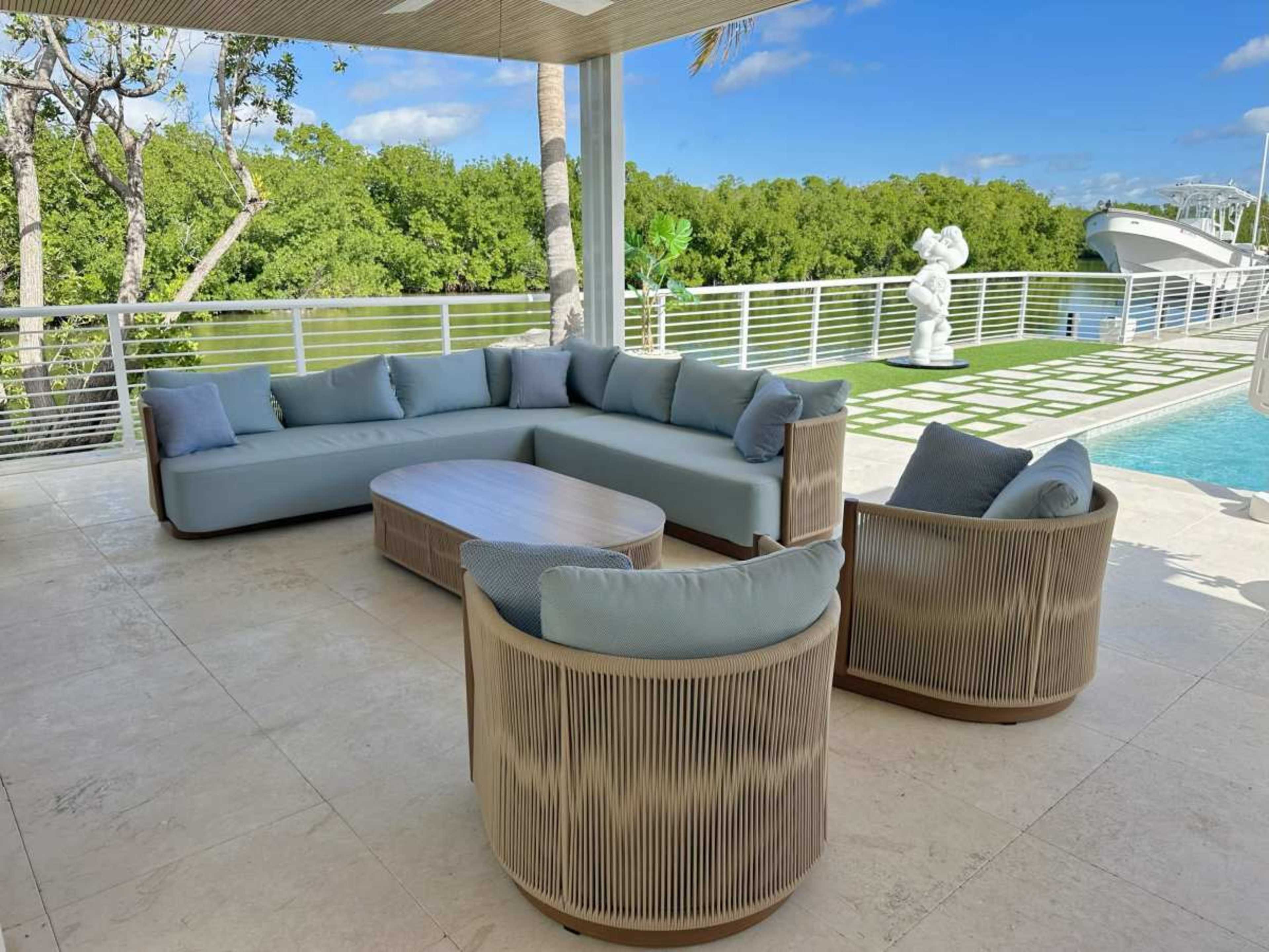 CASA AZUL: Exclusive Ultra-Luxury Waterfront Paradise in KEY LARGO, FL Image in Key Largo, Key Largo, FL