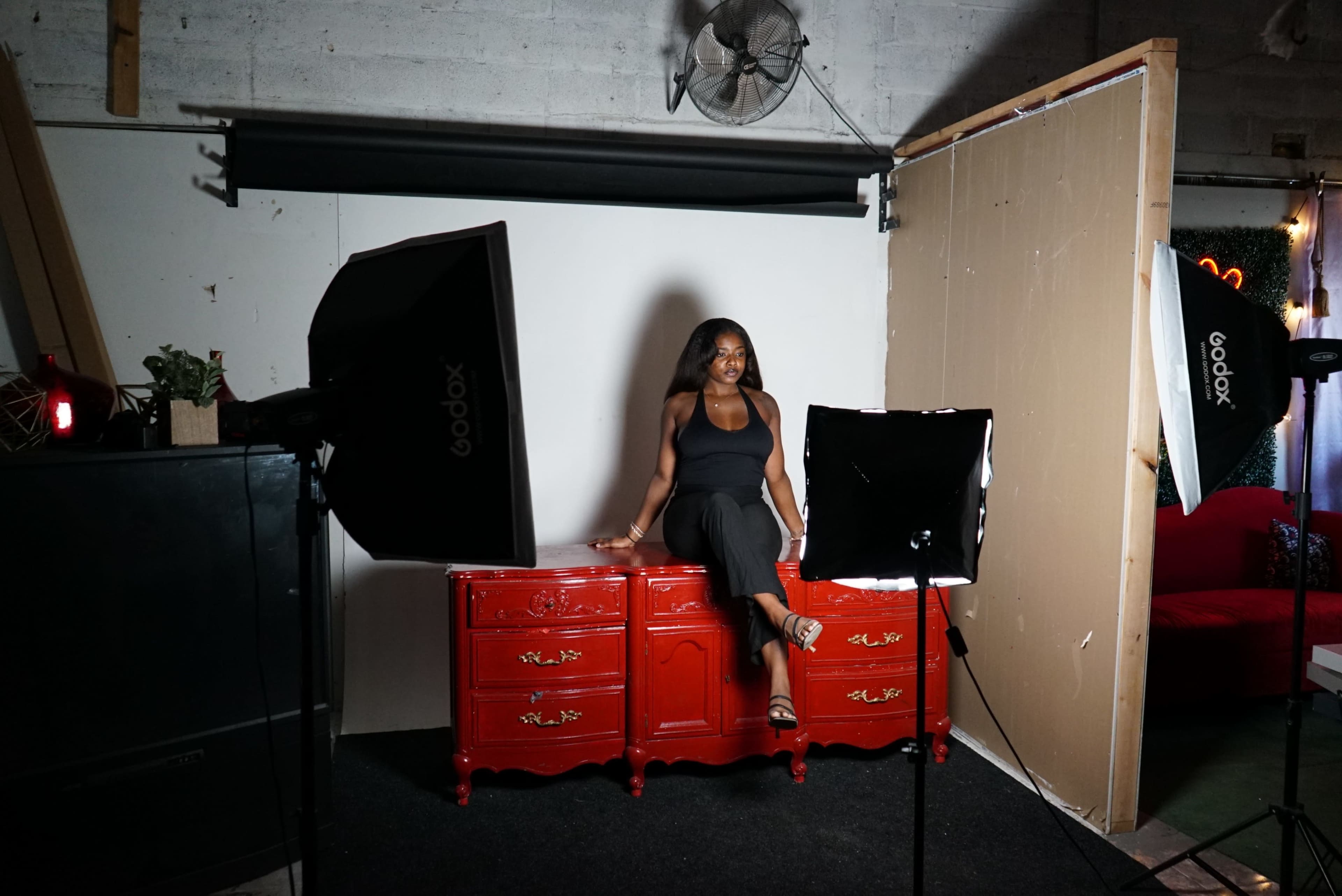 Versatile Creative Studio + small Cyc Wall Image in Hialeah, Miami, FL