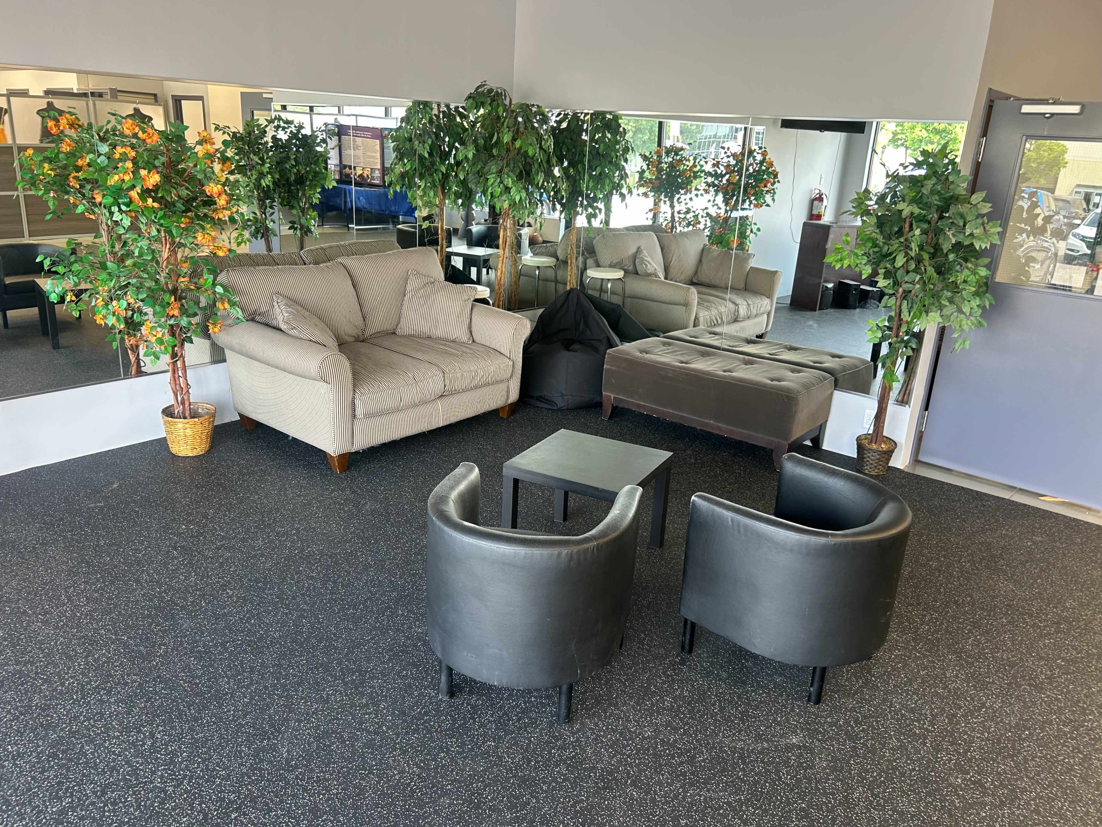 Versatile Multi-Use Studio Space in Scarborough – Perfect for Events, Rehearsals, Workouts and More! Image in Scarborough City Centre, Scarborough, ON