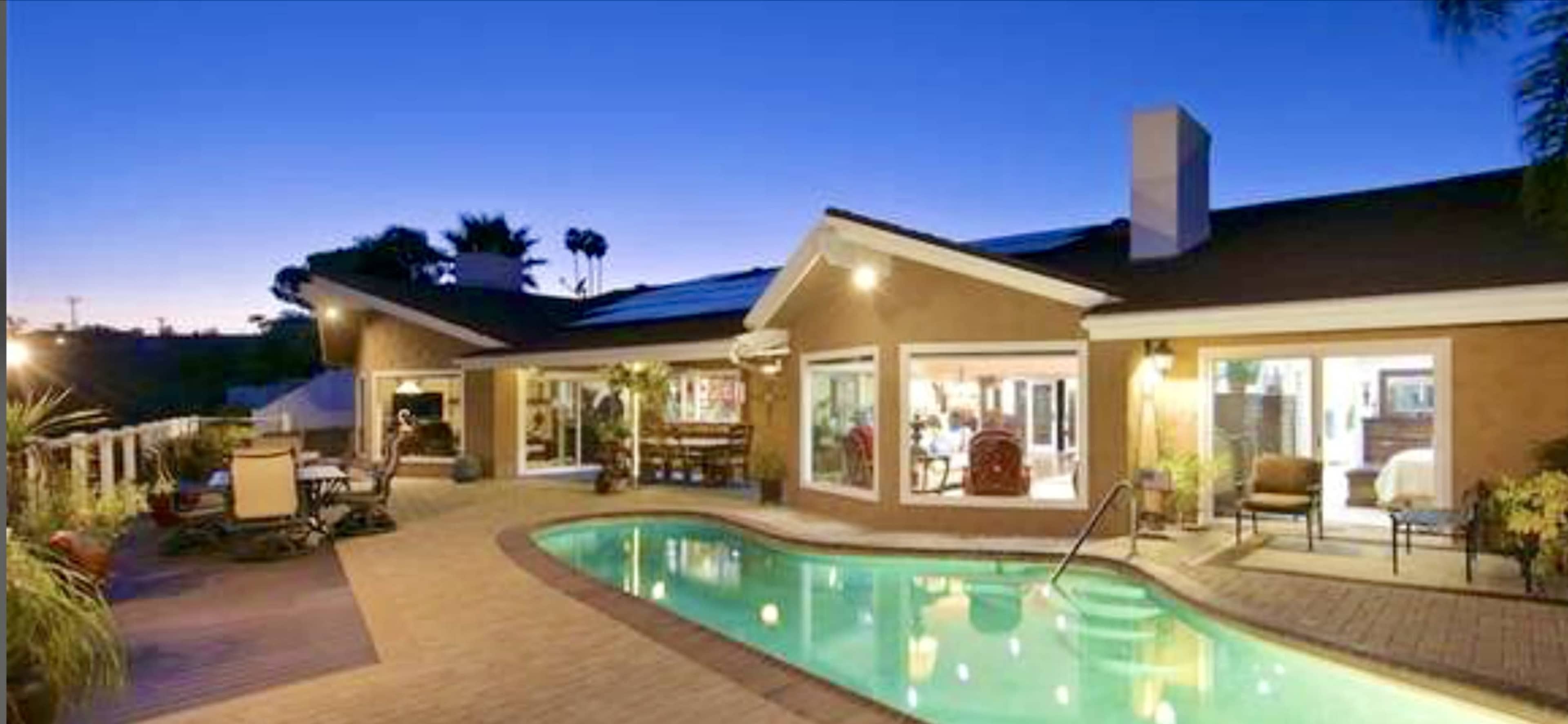 San Diego Paradise - Panoramic Mountain view home Image in El Cajon, El Cajon, CA