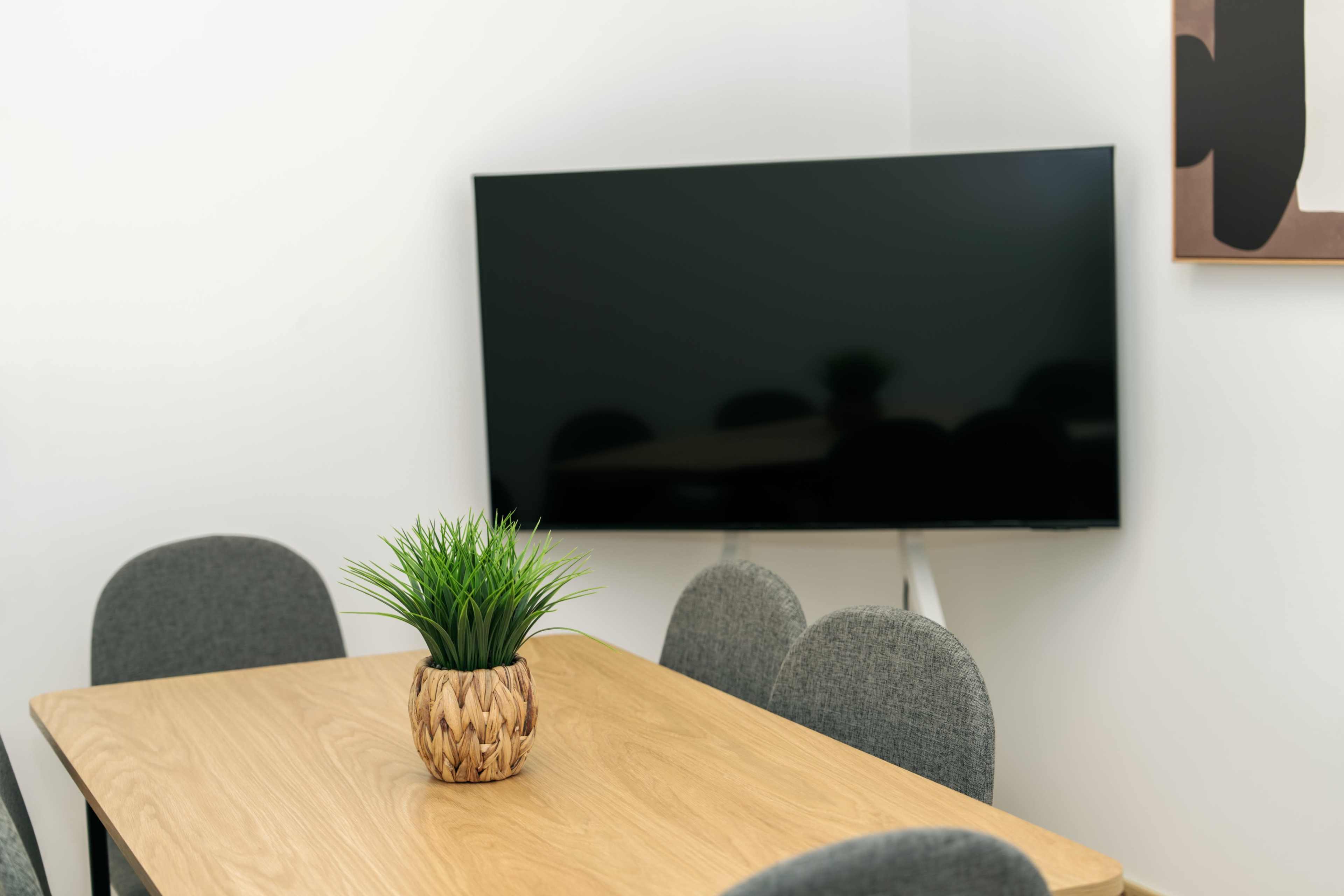 Private Meeting Room in West Broadway Image in Fairview, Vancouver, BC