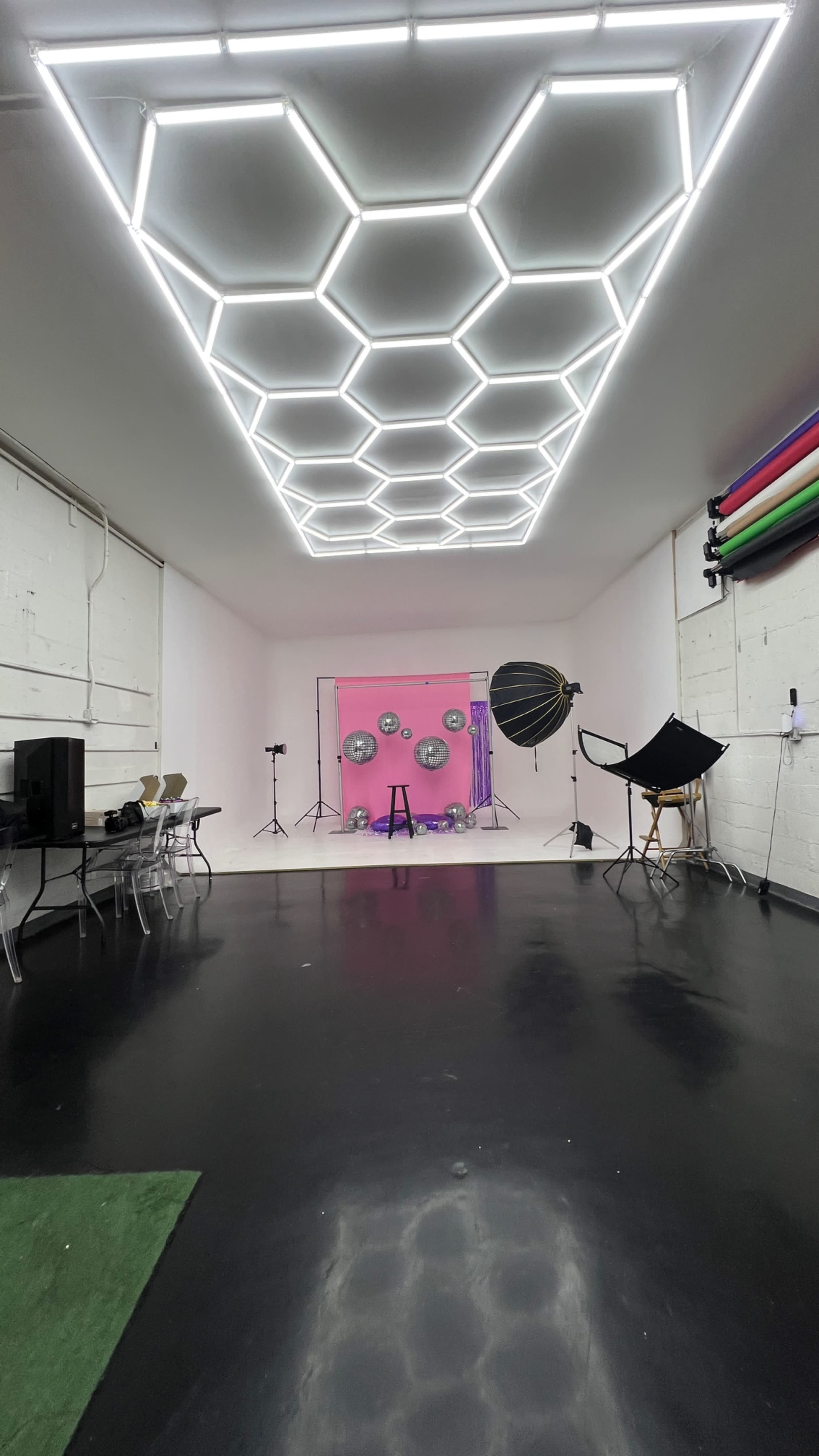 Cyc Wall• Content • Production • Photos • Film• Video Image in Lodi, Lodi, NJ