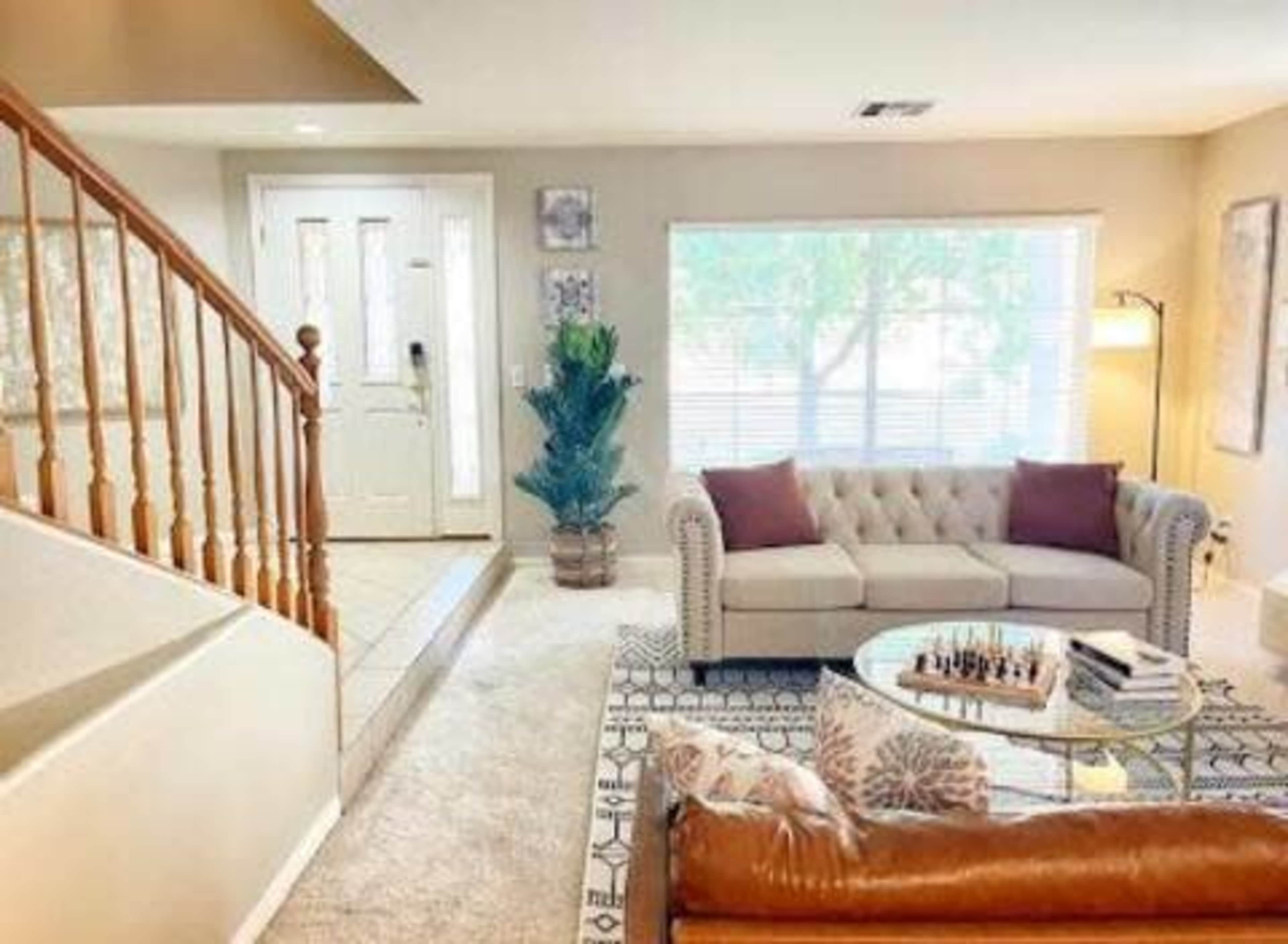 Stylish Staged Home for Photo/Video Shoots, Baby Showers, & More Image in Enterprise, Las Vegas, NV