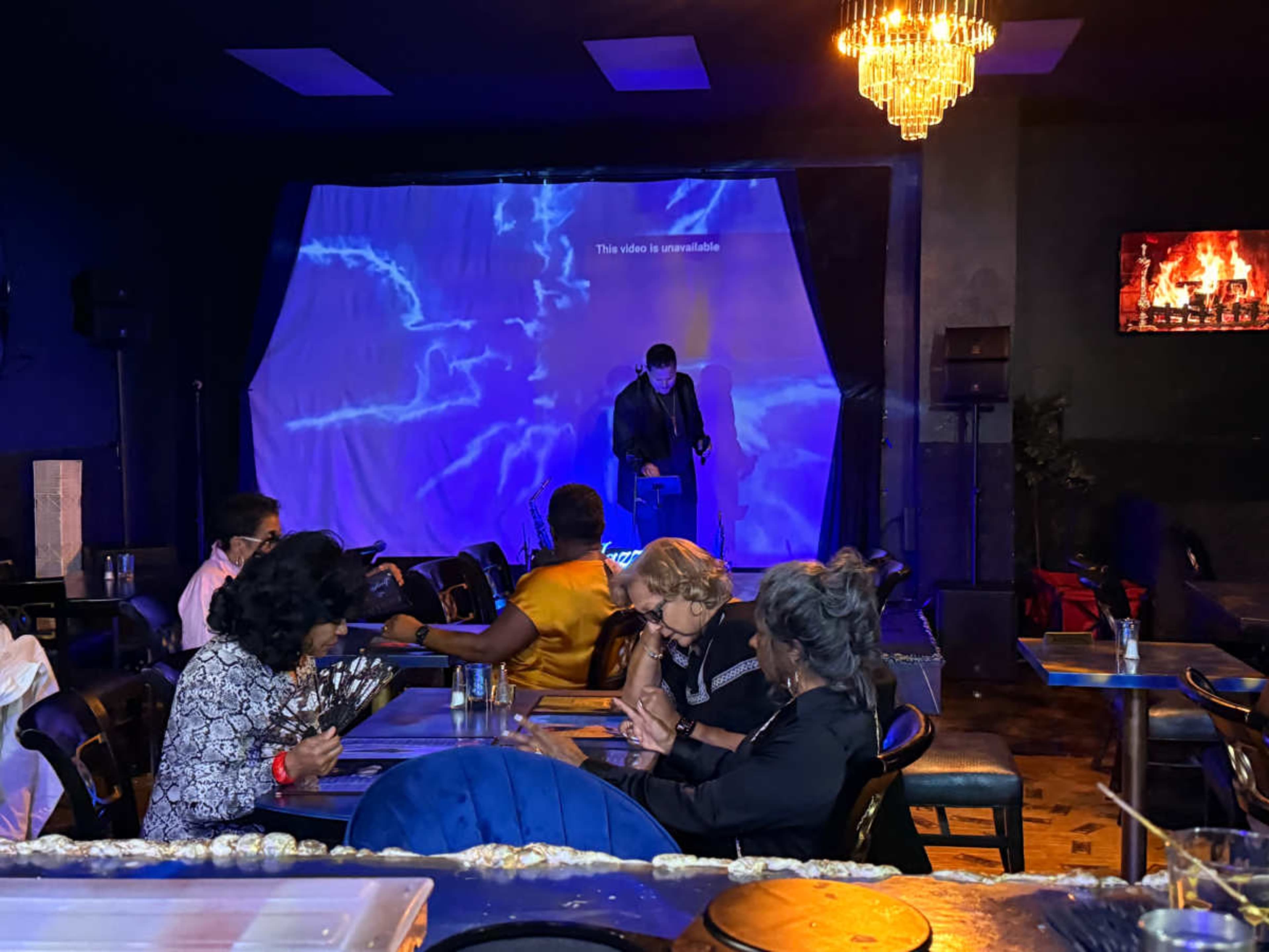 Live-Jazz Ready Stylish Multi-Use Restaurant space at The Mall Image in Paradise, Las Vegas, NV