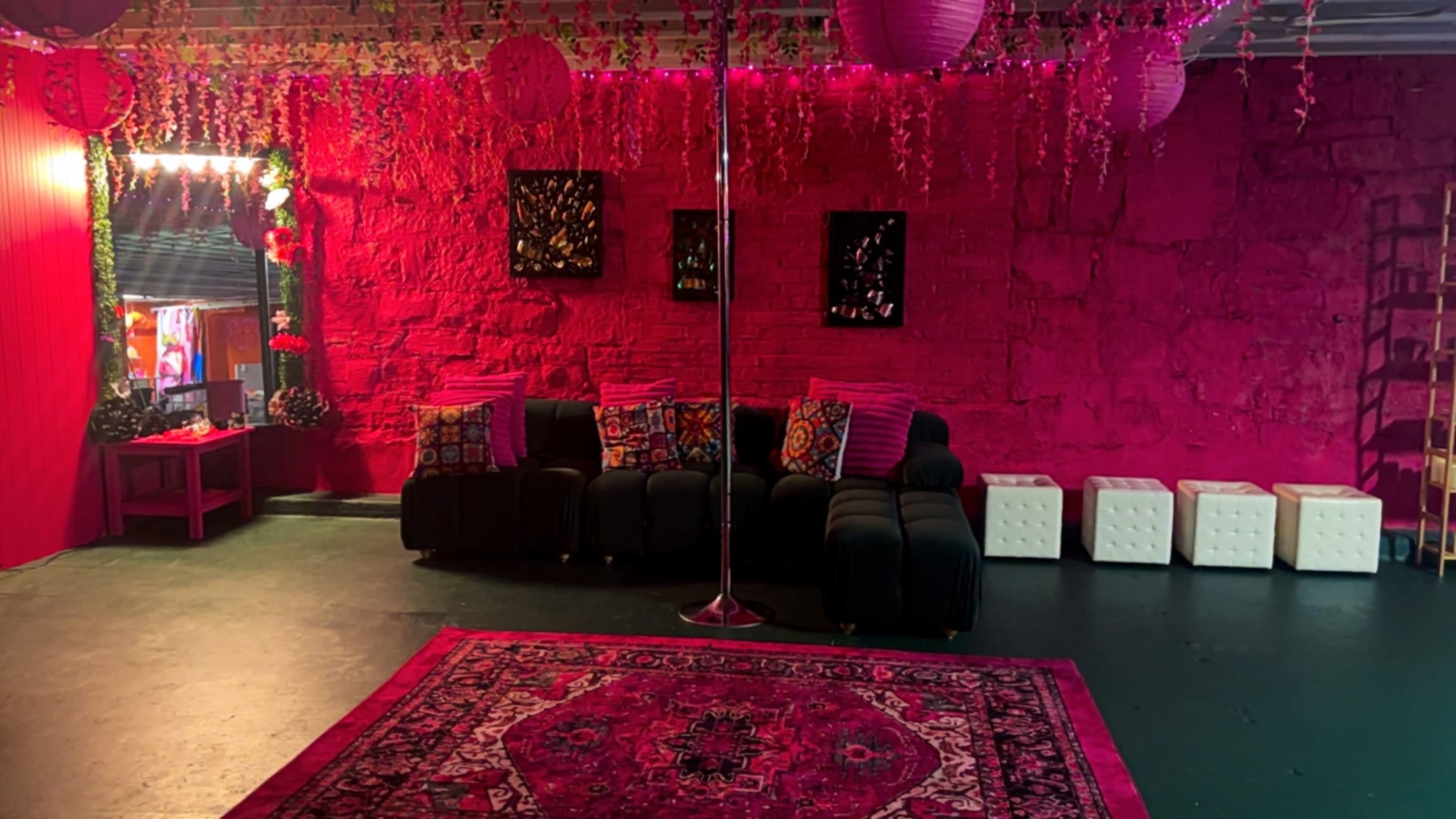 Enchanting Subterranean Creative Space Image in West Town, Chicago, IL