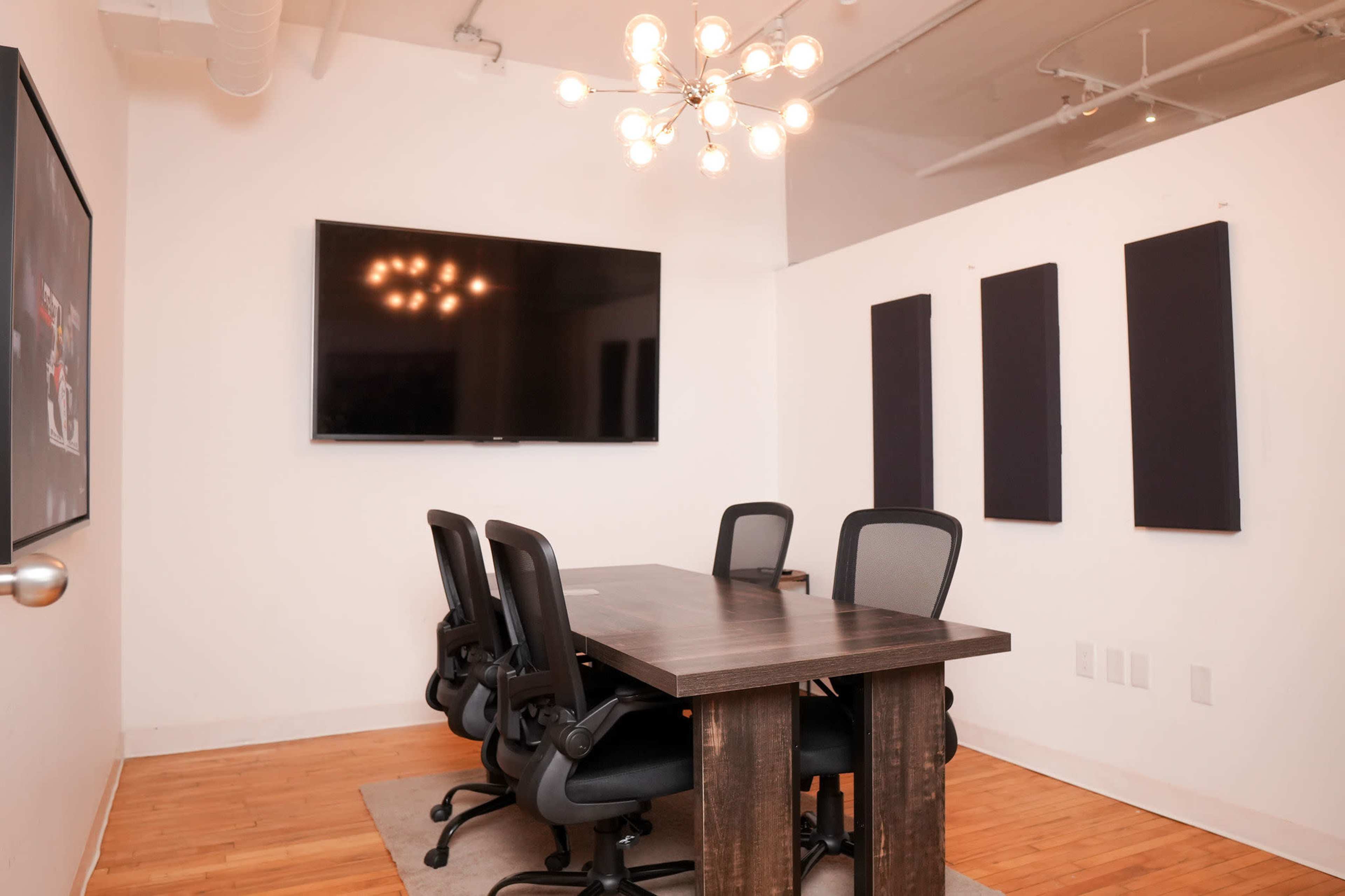 Bright, loft style creator studio Image in Downtown Toronto, Old Toronto, ON
